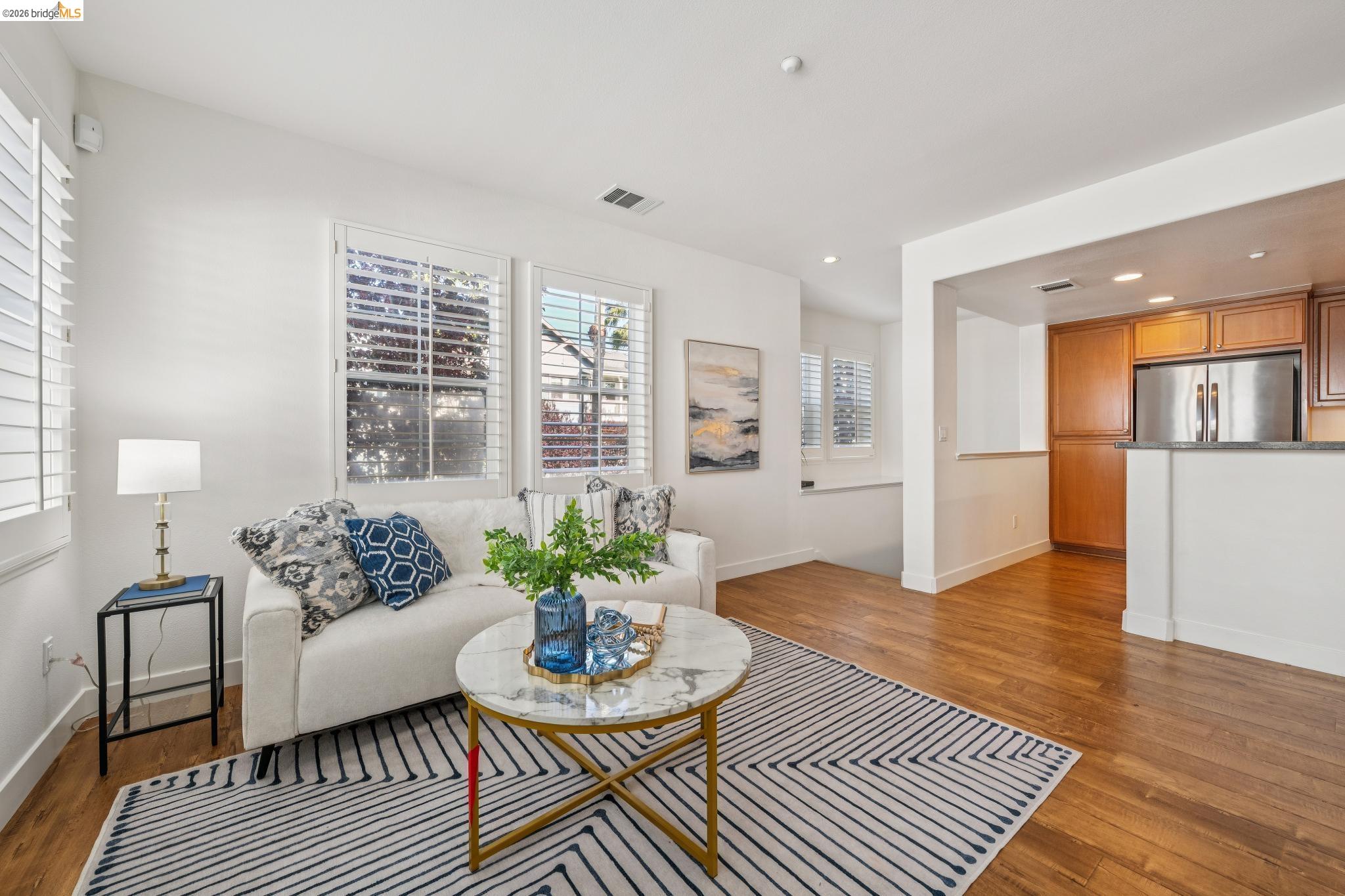 Photo #9: 41126100 Listing: Photo #9