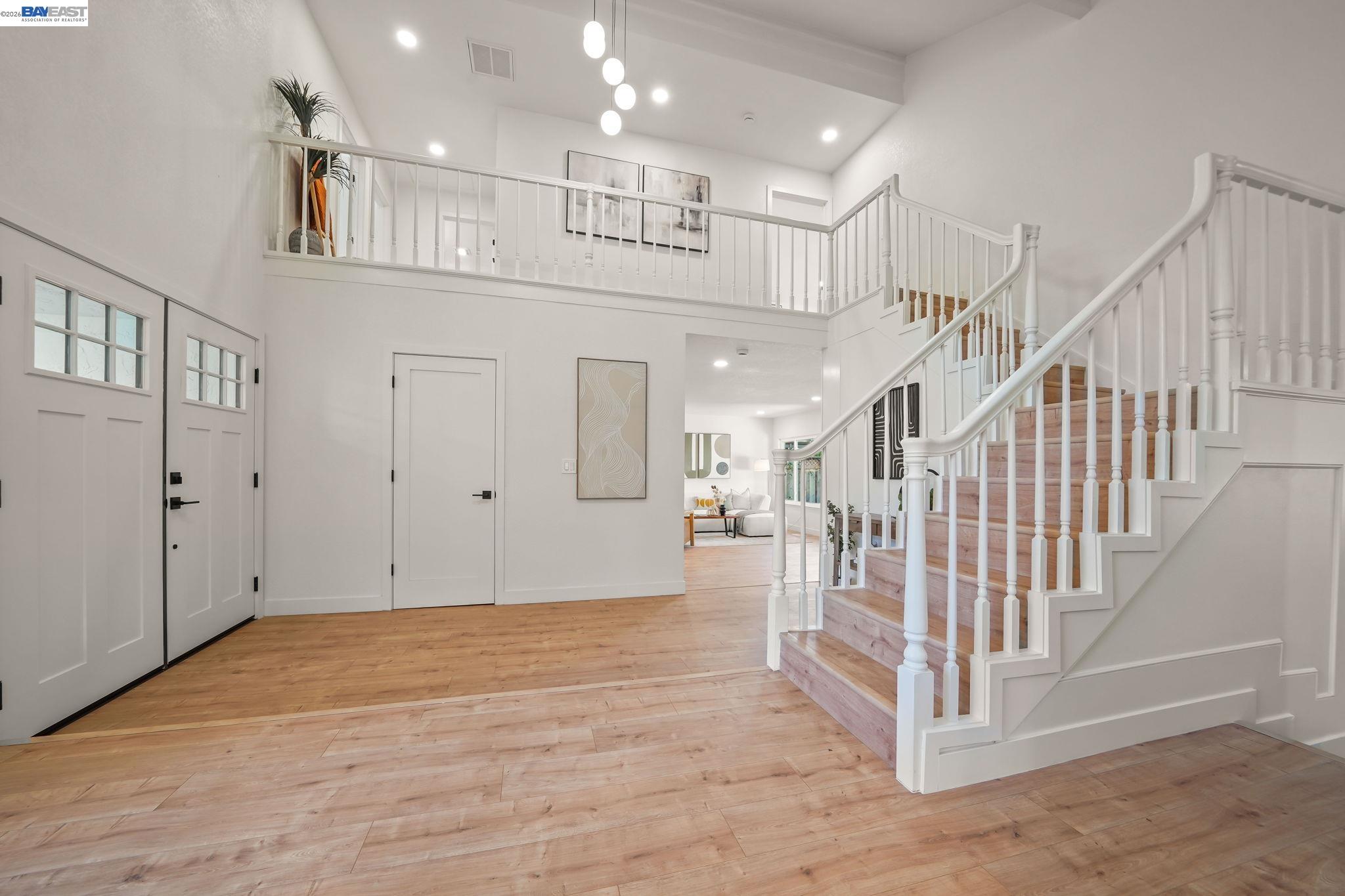 Detail Gallery Image 35 of 58 For 1115 Bartlett Creek Ct, San Jose,  CA 95120 - 4 Beds | 2/1 Baths