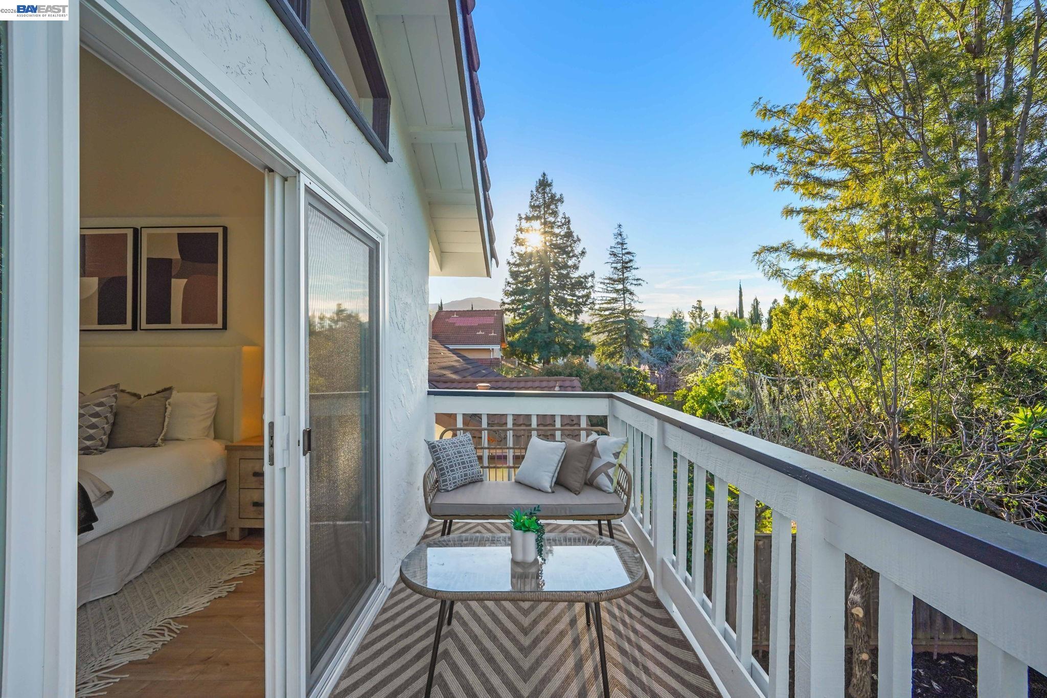 Detail Gallery Image 39 of 58 For 1115 Bartlett Creek Ct, San Jose,  CA 95120 - 4 Beds | 2/1 Baths