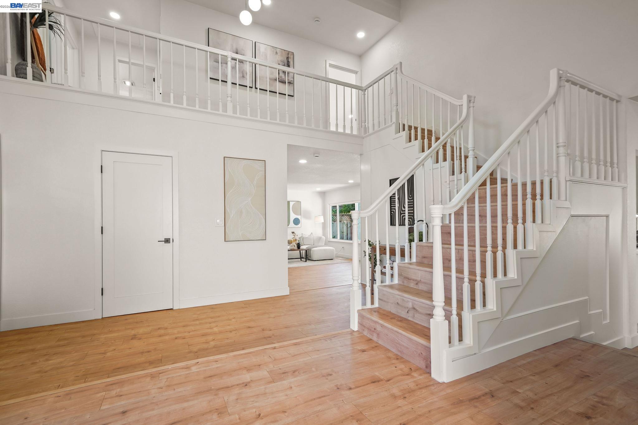 Detail Gallery Image 8 of 58 For 1115 Bartlett Creek Ct, San Jose,  CA 95120 - 4 Beds | 2/1 Baths