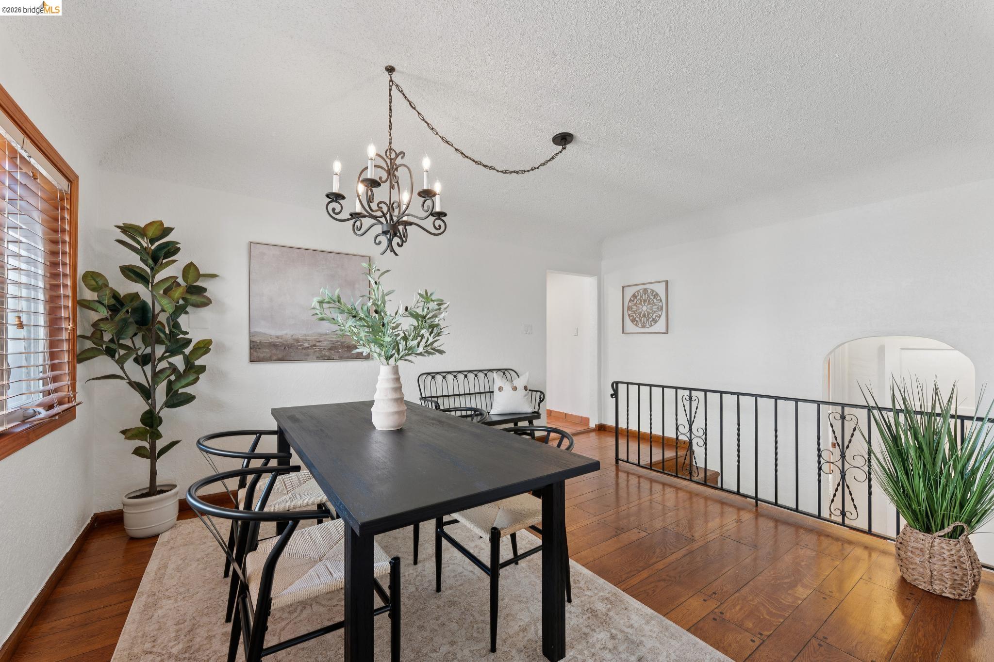 Detail Gallery Image 13 of 59 For 1078 Calaveras Way, Vallejo,  CA 94590 - 3 Beds | 2 Baths