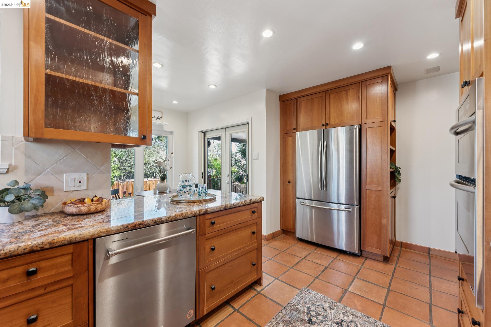 Detail Gallery Image 22 of 59 For 1078 Calaveras Way, Vallejo,  CA 94590 - 3 Beds | 2 Baths