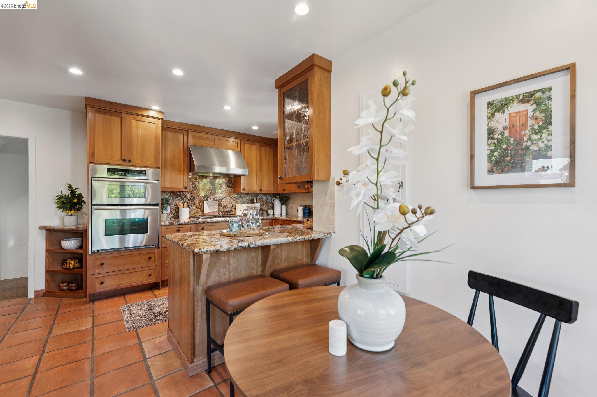 Detail Gallery Image 25 of 59 For 1078 Calaveras Way, Vallejo,  CA 94590 - 3 Beds | 2 Baths