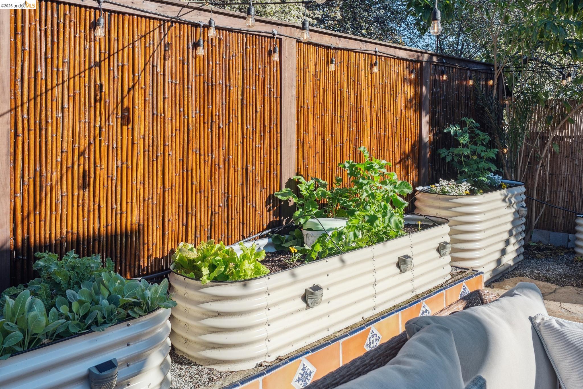 Detail Gallery Image 51 of 59 For 1078 Calaveras Way, Vallejo,  CA 94590 - 3 Beds | 2 Baths