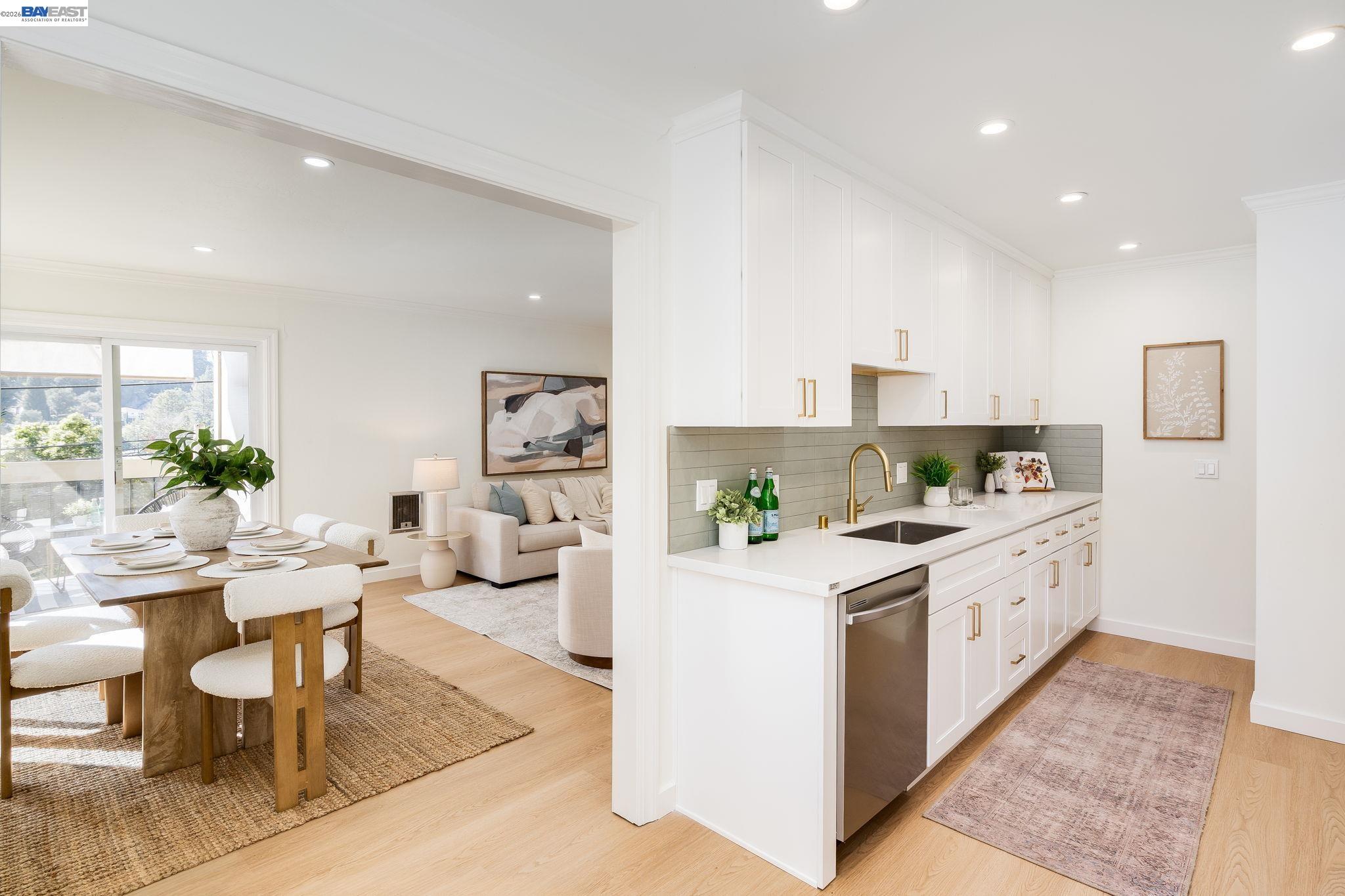 Photo #11: 41126105 Listing: Photo #11