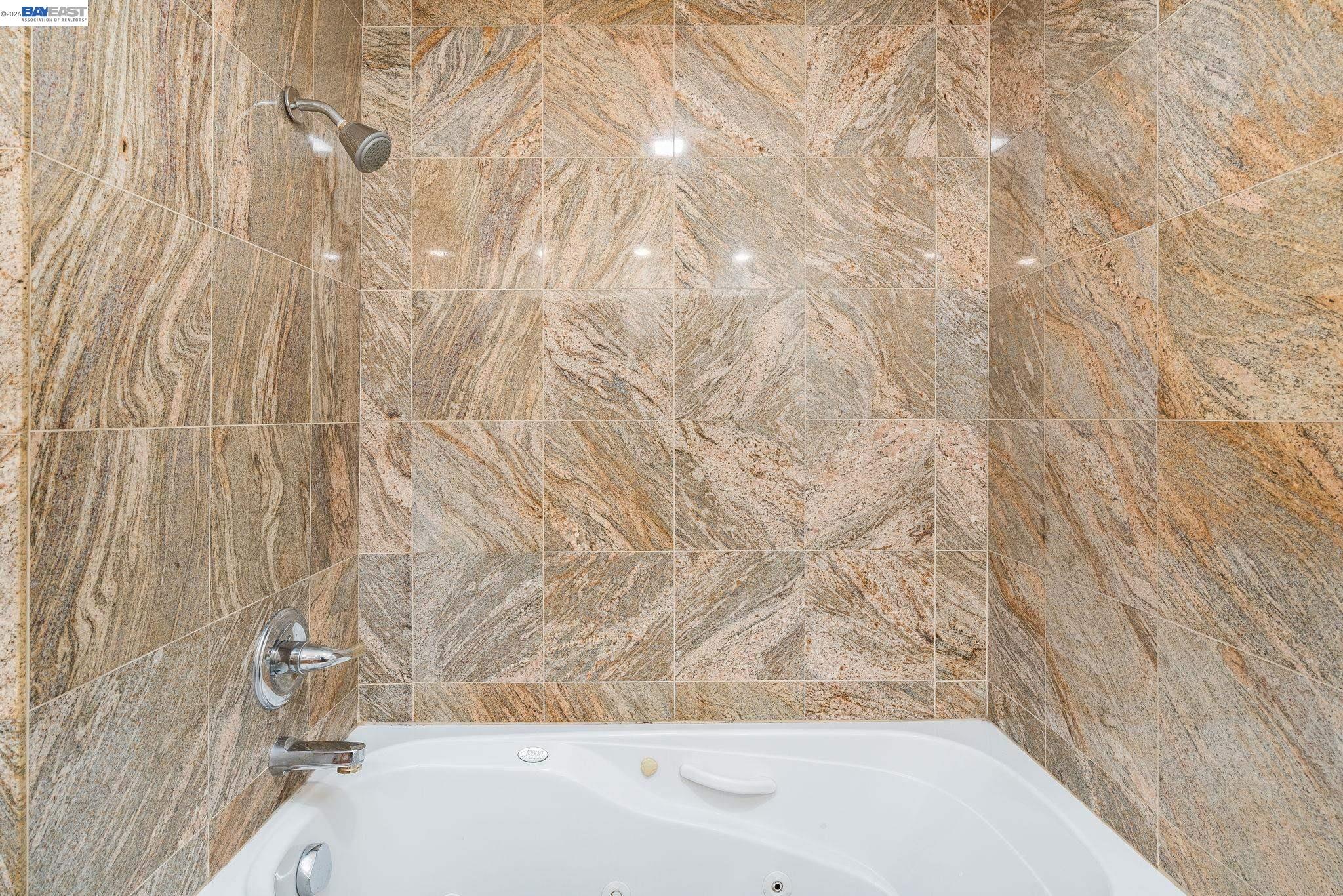 Photo #19: 41126105 Listing: Photo #19