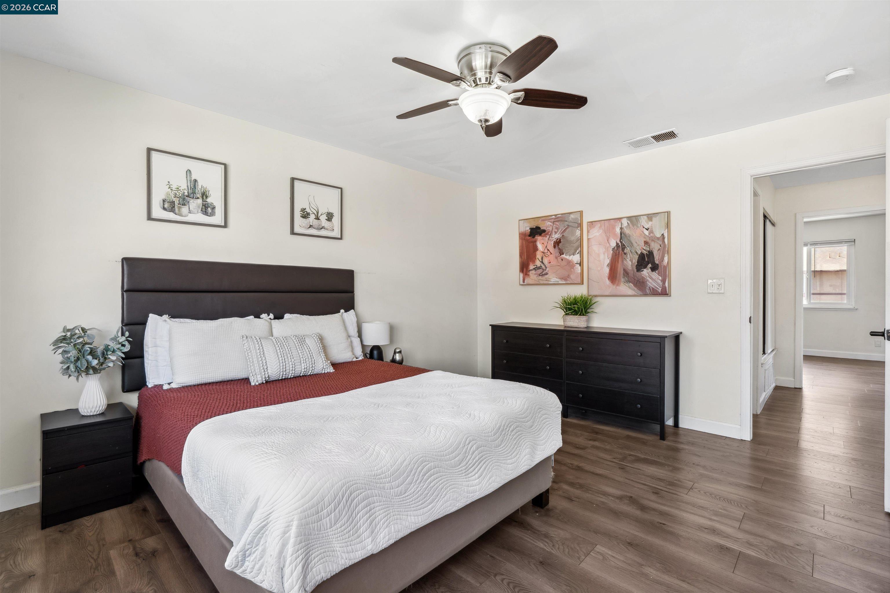 Detail Gallery Image 17 of 34 For 1535 Parkwood Pl, Concord,  CA 94521 - 2 Beds | 1/1 Baths