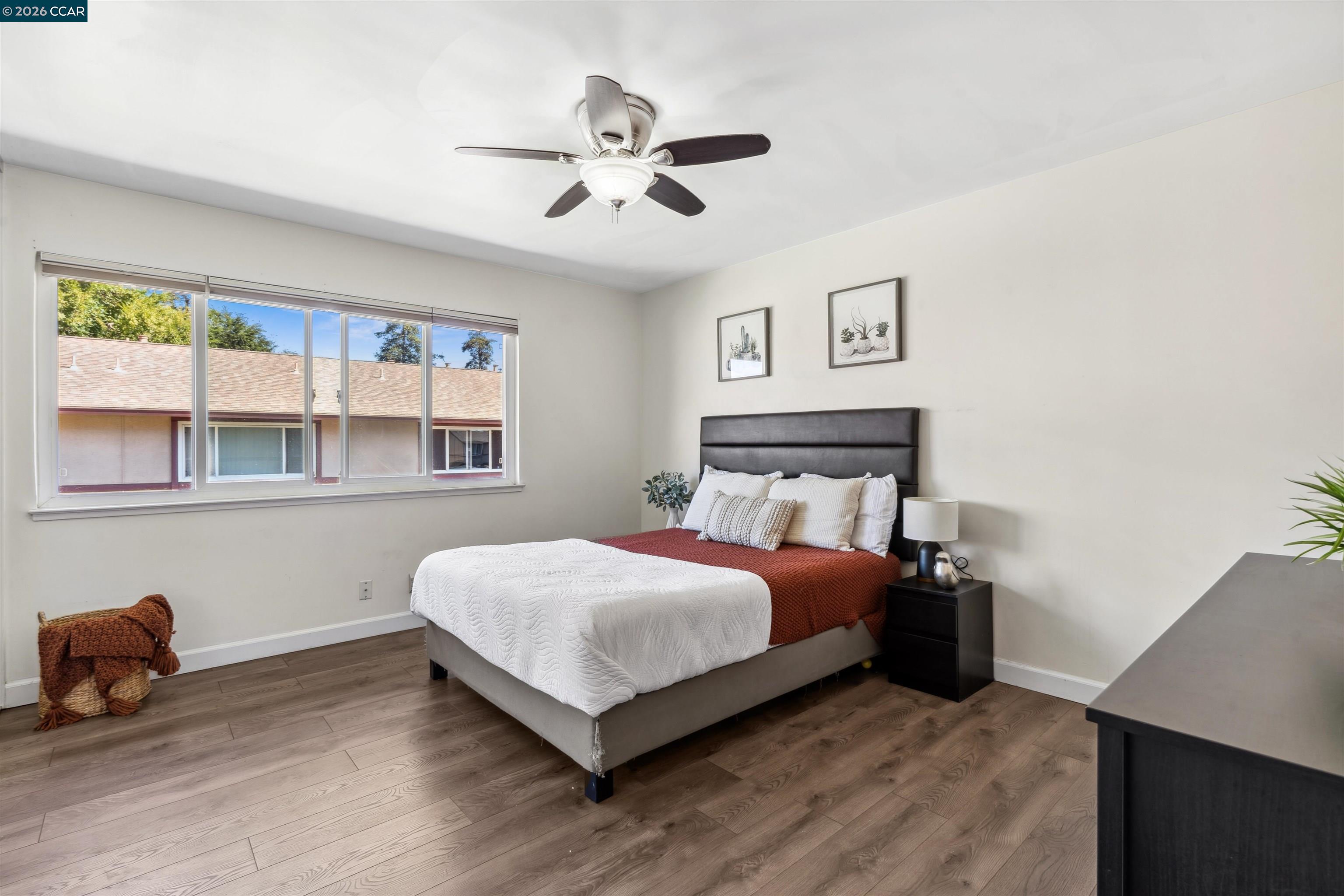 Detail Gallery Image 19 of 34 For 1535 Parkwood Pl, Concord,  CA 94521 - 2 Beds | 1/1 Baths