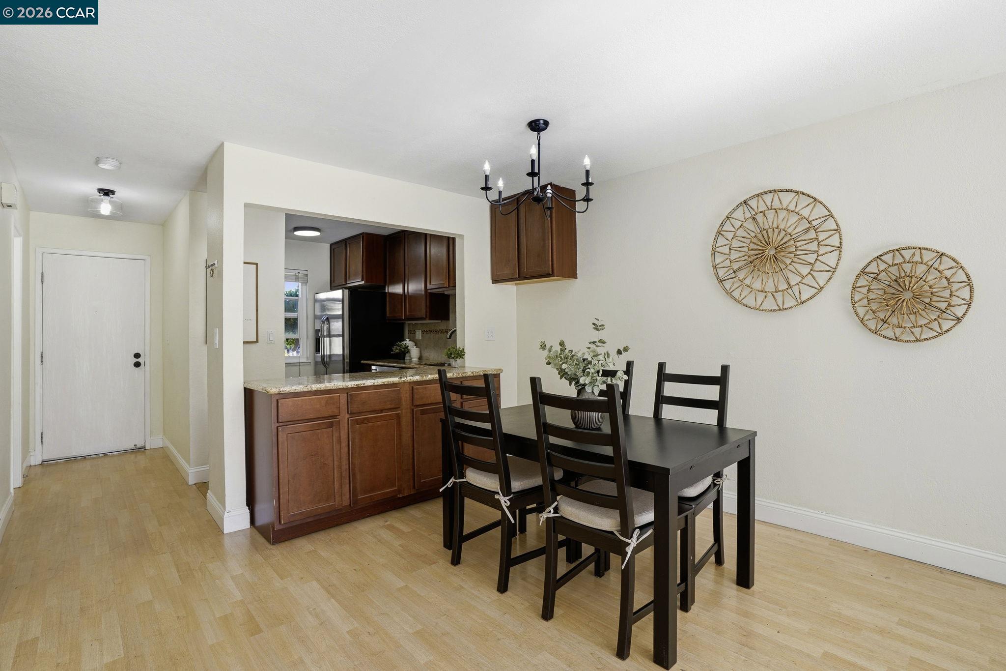 Photo #10: 41126108 Listing: Photo #10