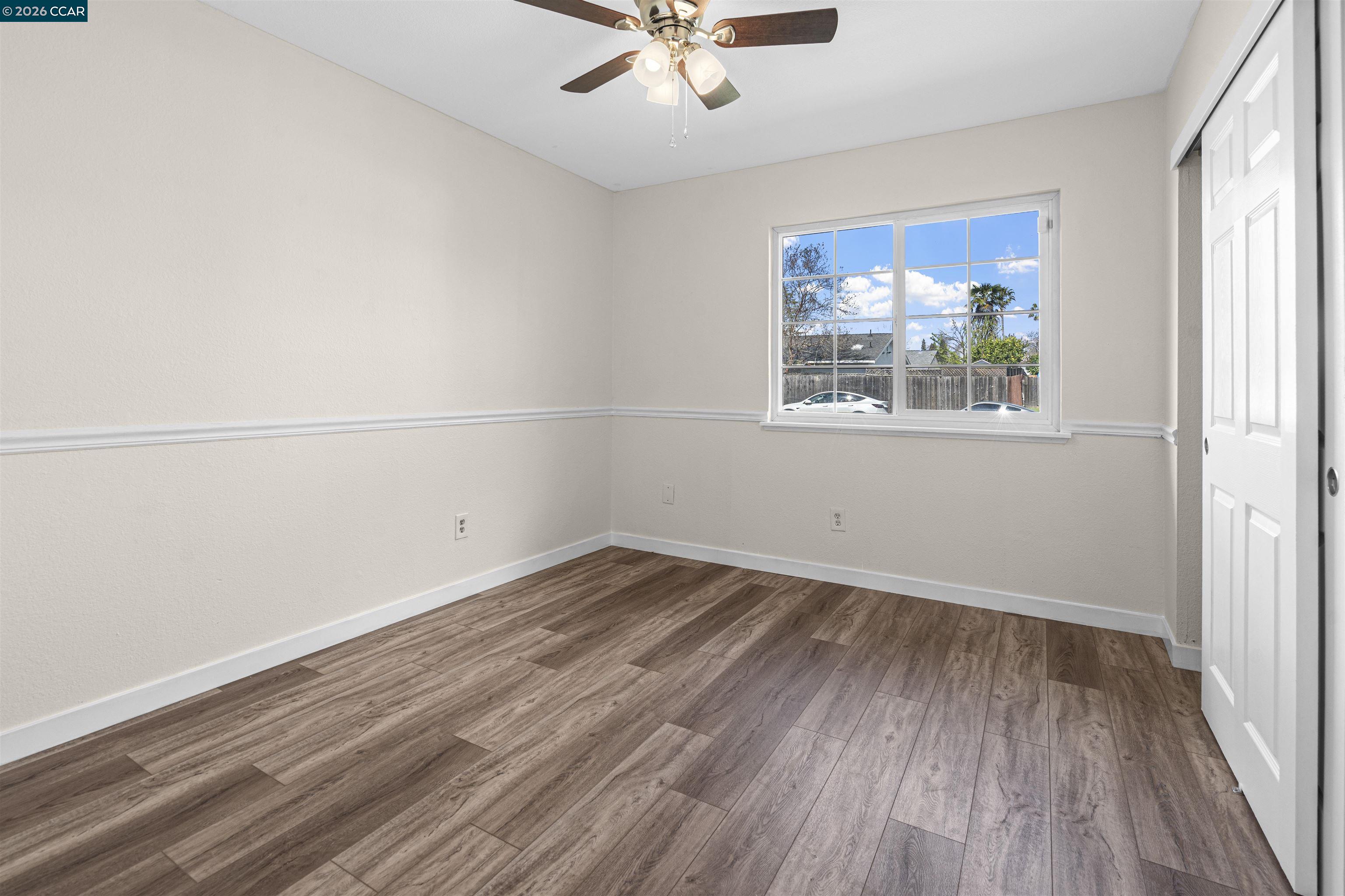 Detail Gallery Image 14 of 23 For 9156 Castlebar Way, Sacramento,  CA 95826 - 4 Beds | 2 Baths