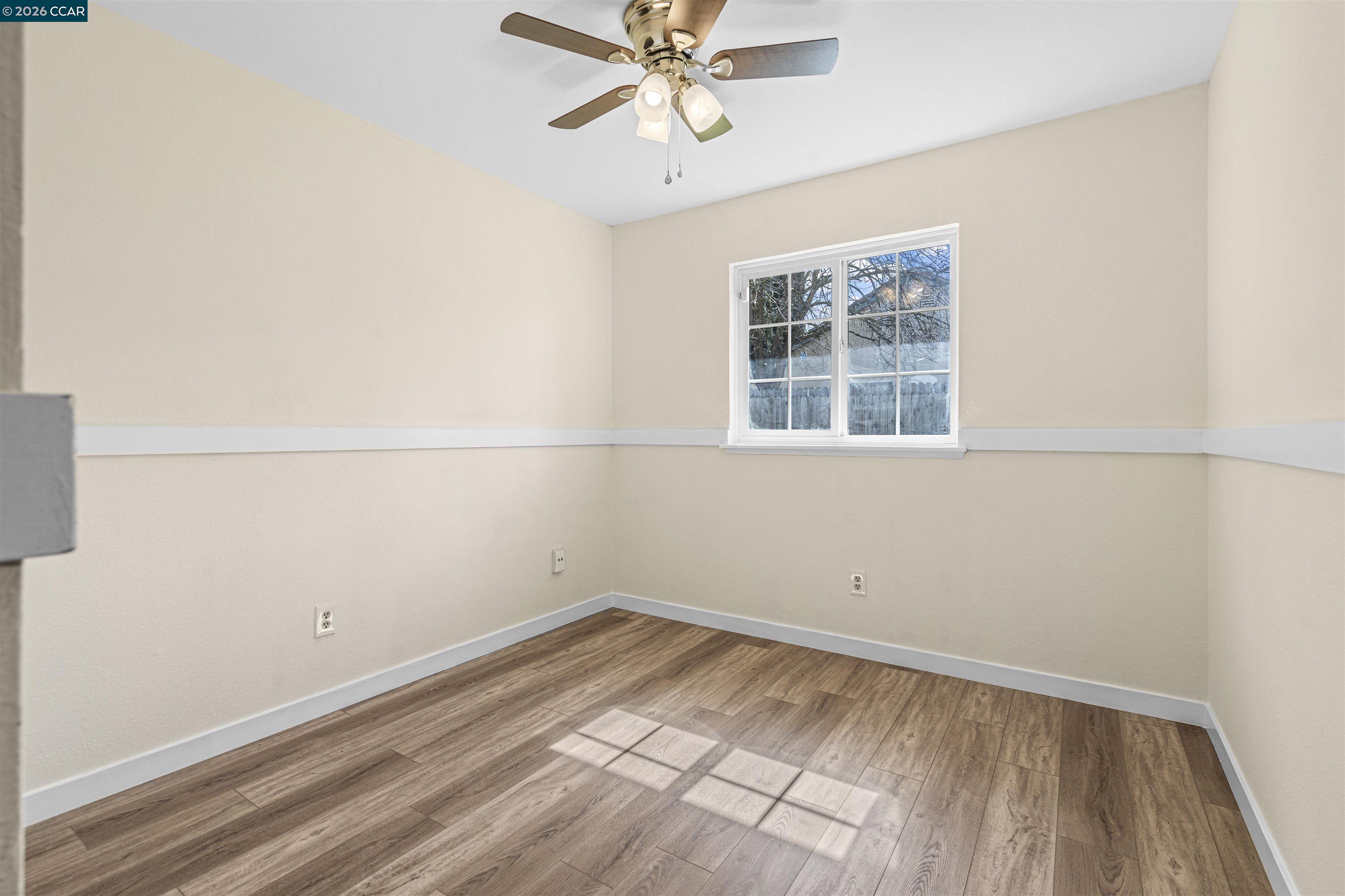 Detail Gallery Image 16 of 23 For 9156 Castlebar Way, Sacramento,  CA 95826 - 4 Beds | 2 Baths
