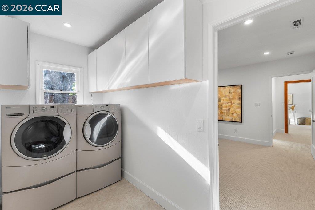 Detail Gallery Image 25 of 35 For 1079 W Holly Dr, Walnut Creek,  CA 94598 - 3 Beds | 2/1 Baths