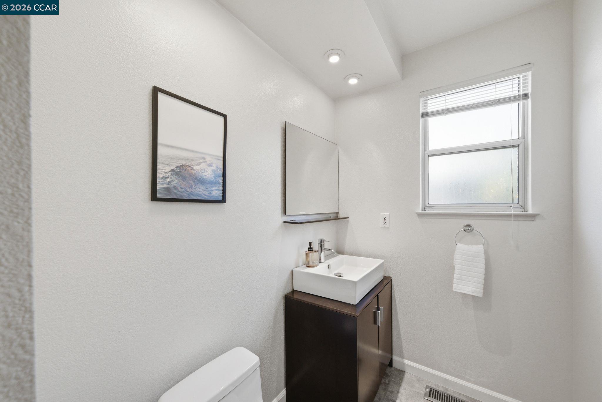 Detail Gallery Image 20 of 60 For 2400 Merion Ct, Fairfield,  CA 94534 - 4 Beds | 2/1 Baths
