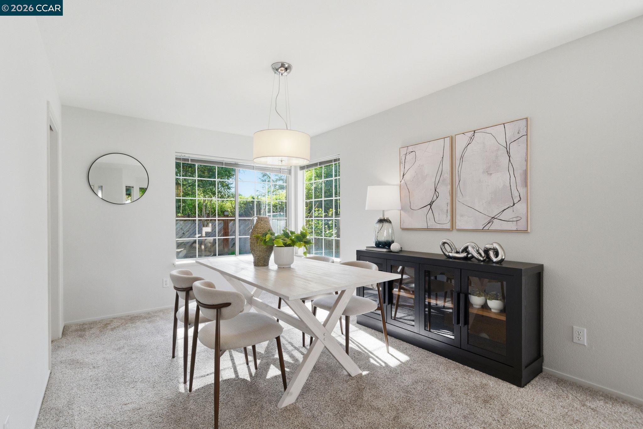 Detail Gallery Image 8 of 60 For 2400 Merion Ct, Fairfield,  CA 94534 - 4 Beds | 2/1 Baths