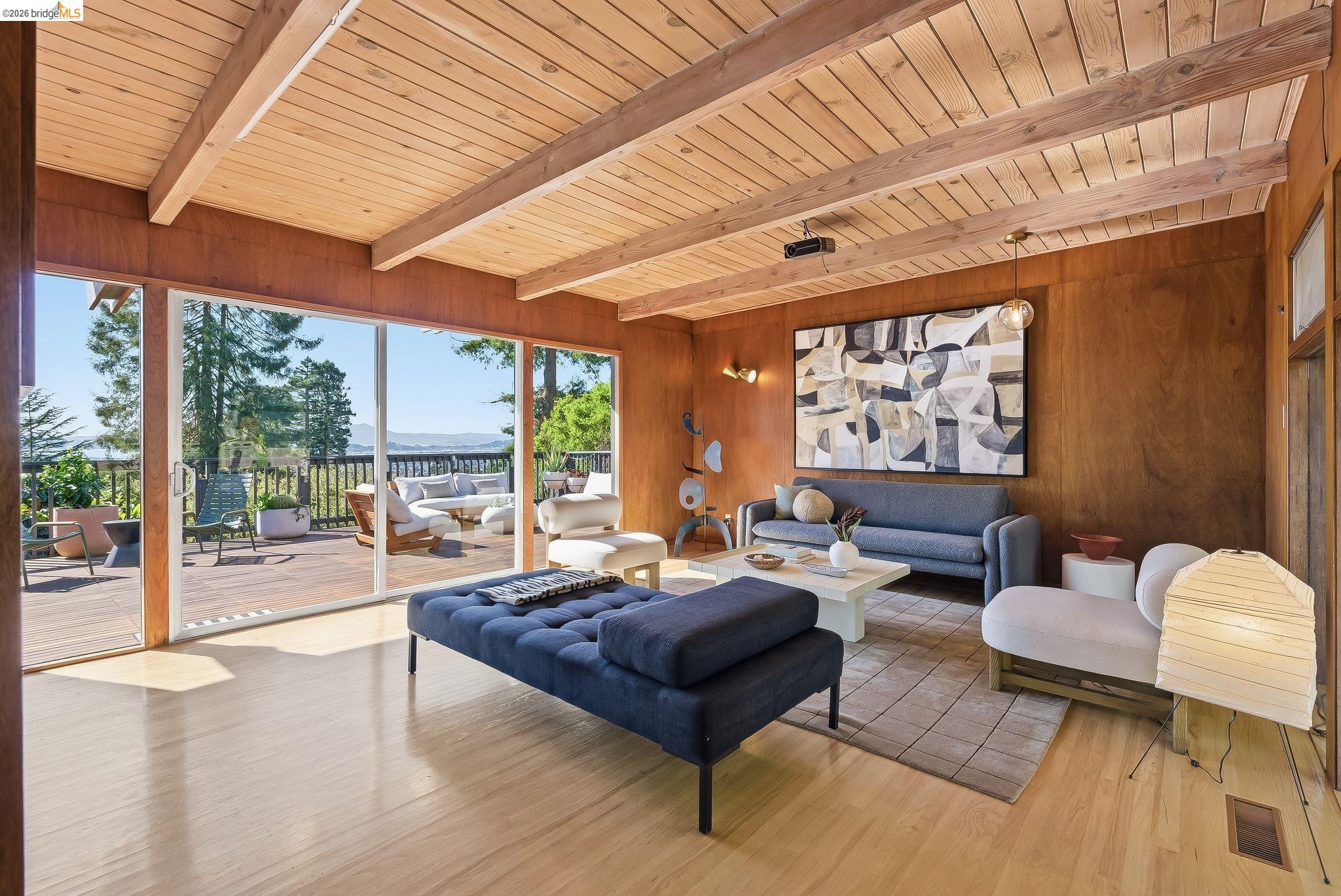 Detail Gallery Image 6 of 59 For 21 Norwood Avenue, Kensington,  CA 94707 - 3 Beds | 1/1 Baths