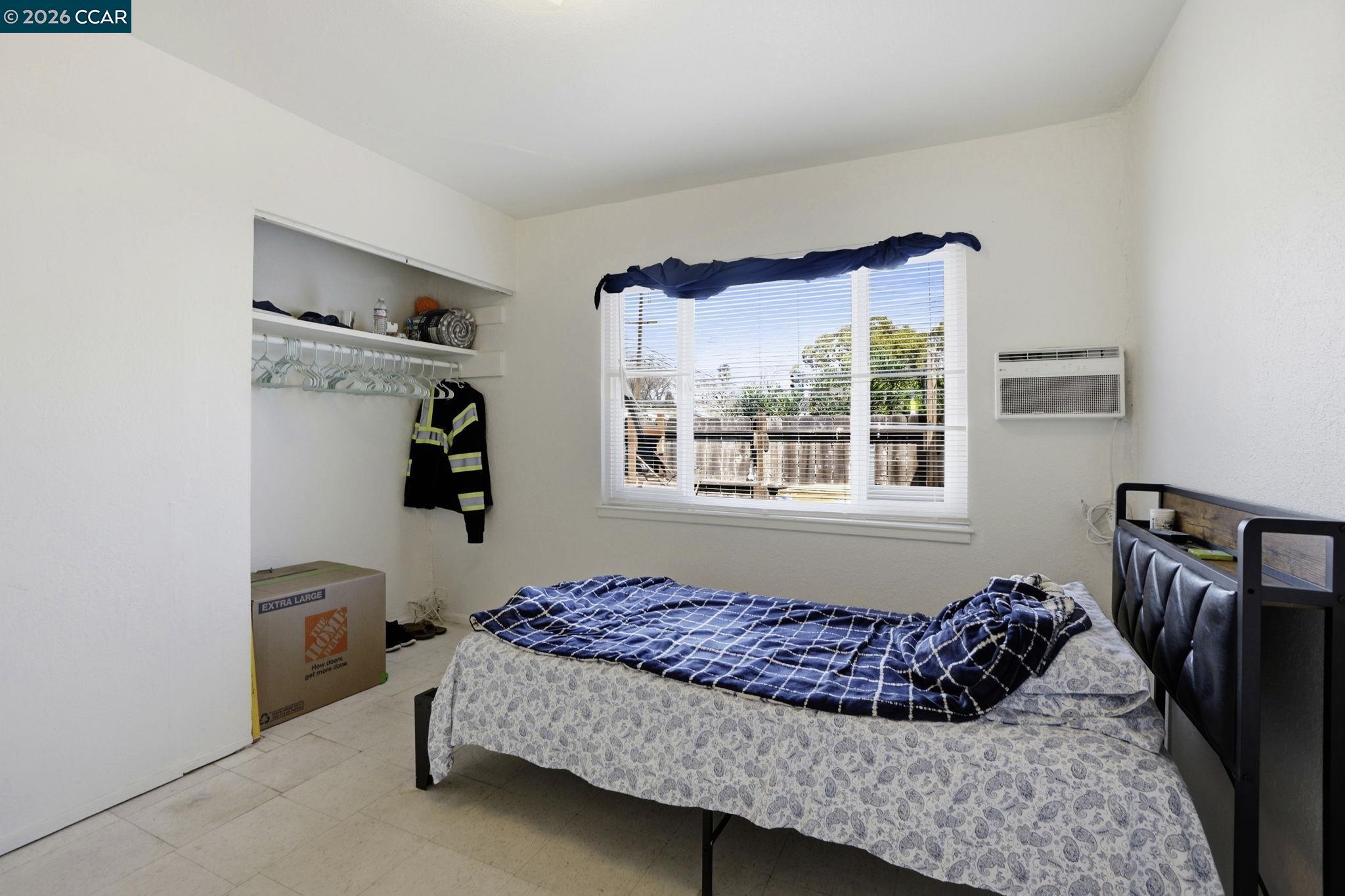 Detail Gallery Image 27 of 46 For 1990 Sunshine Dr, Concord,  CA 94520 - 4 Beds | 2 Baths