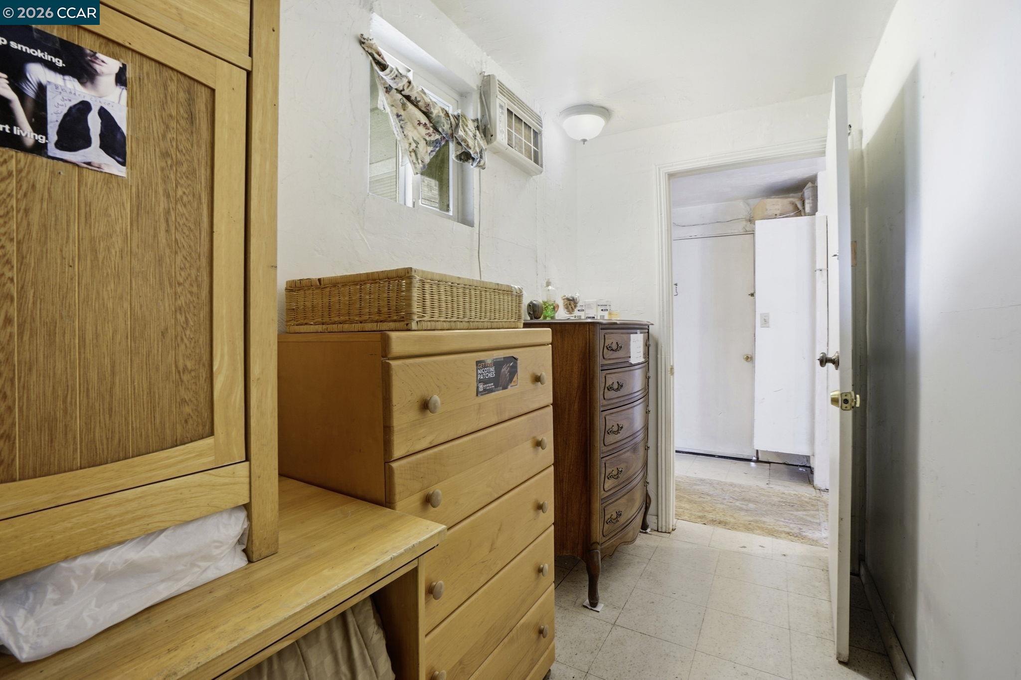 Detail Gallery Image 31 of 46 For 1990 Sunshine Dr, Concord,  CA 94520 - 4 Beds | 2 Baths