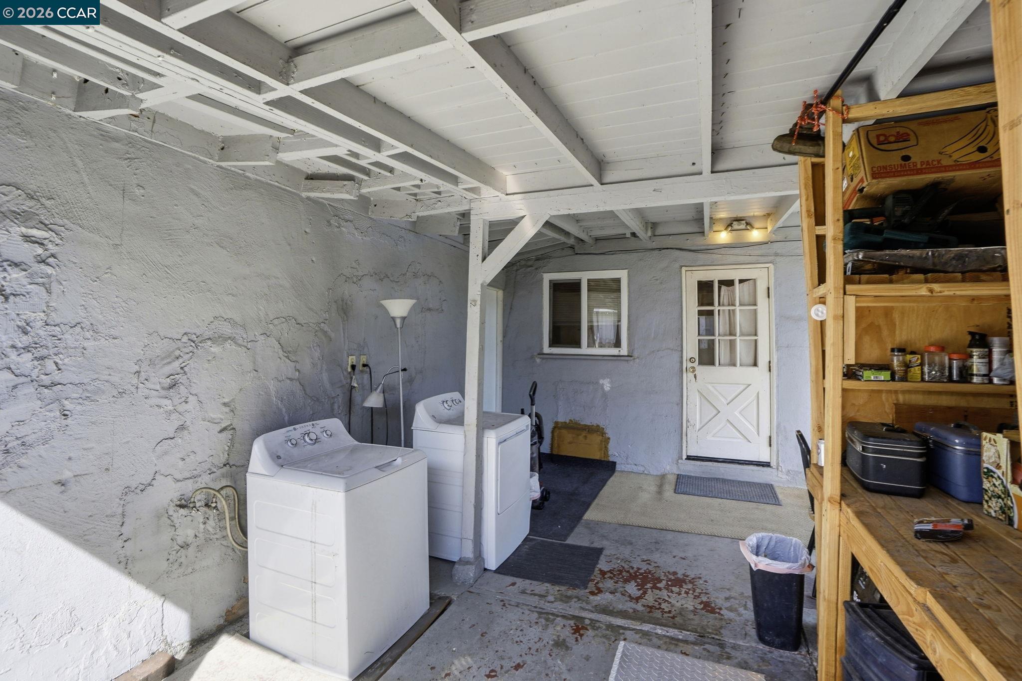 Detail Gallery Image 36 of 46 For 1990 Sunshine Dr, Concord,  CA 94520 - 4 Beds | 2 Baths