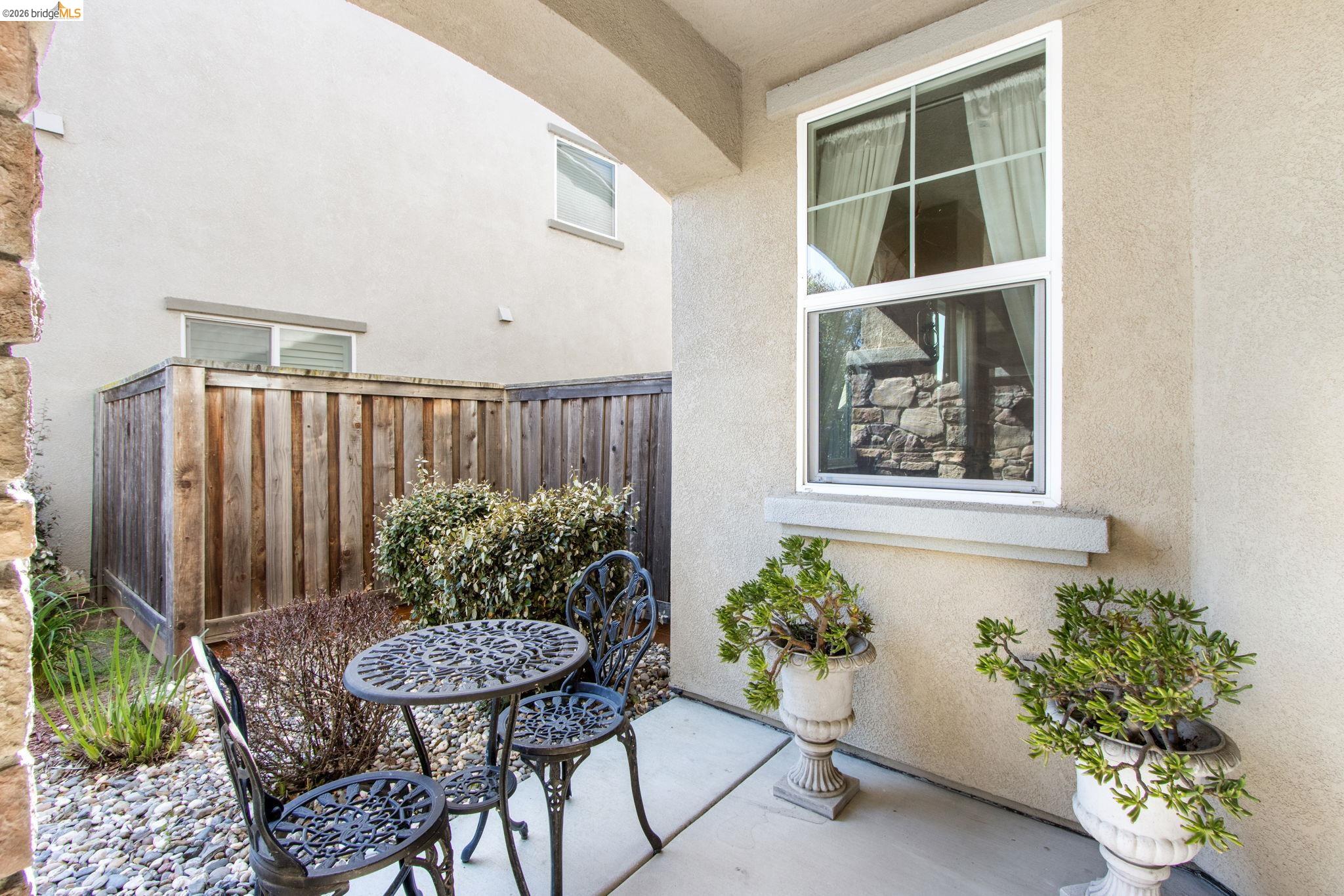 Detail Gallery Image 5 of 52 For 2469 Talaria Dr, Oakley,  CA 94561 - 5 Beds | 4 Baths