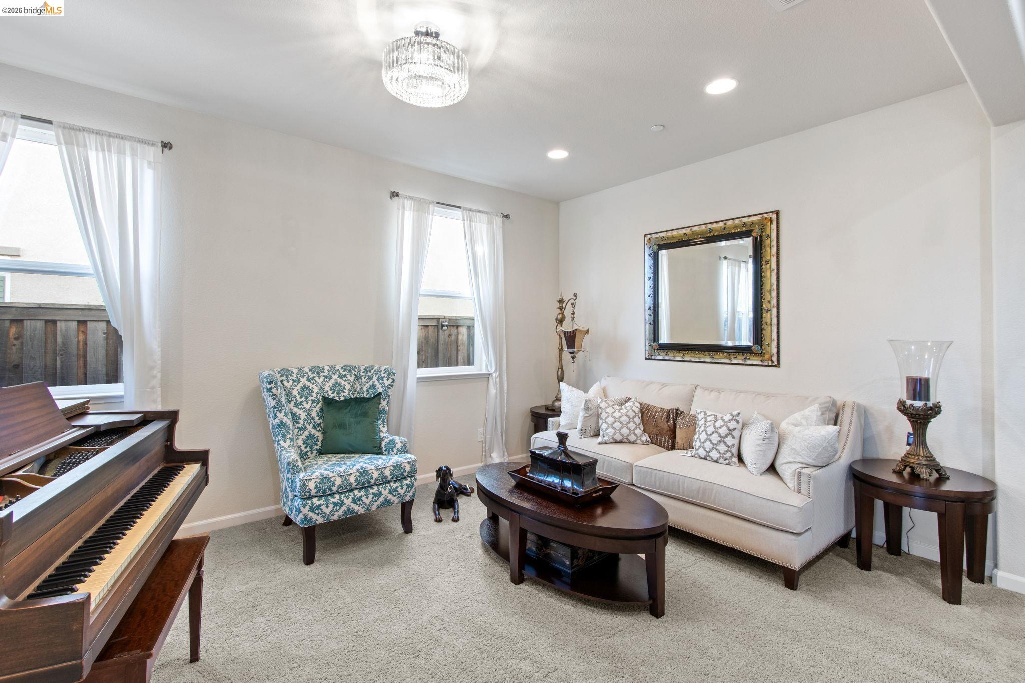 Detail Gallery Image 8 of 52 For 2469 Talaria Dr, Oakley,  CA 94561 - 5 Beds | 4 Baths