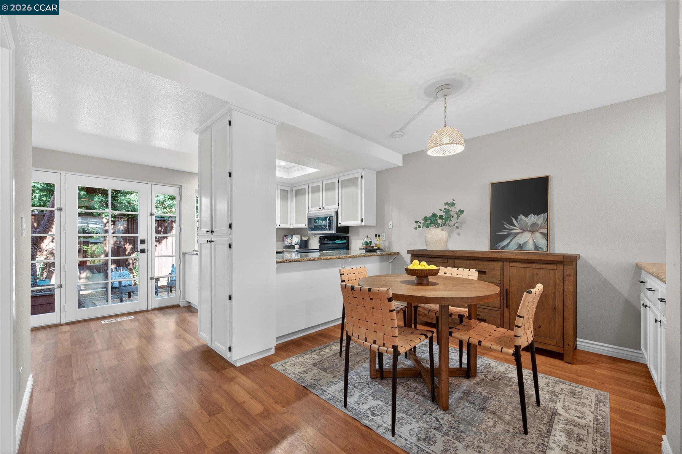 Photo #12: 41126119 Listing: Photo #12