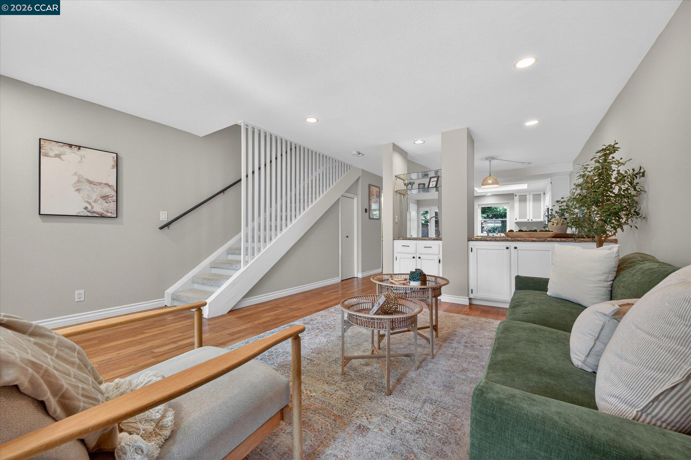 Photo #8: 41126119 Listing: Photo #8