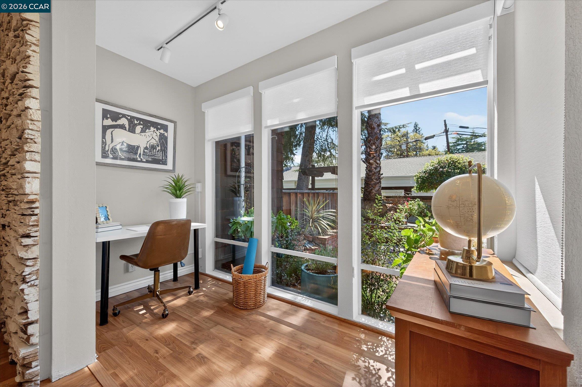 Photo #9: 41126119 Listing: Photo #9