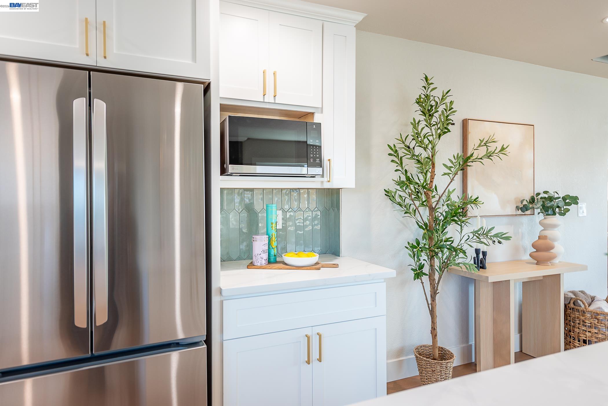 Detail Gallery Image 17 of 48 For 36120 Pizarro Dr, Fremont,  CA 94536 - 3 Beds | 2 Baths