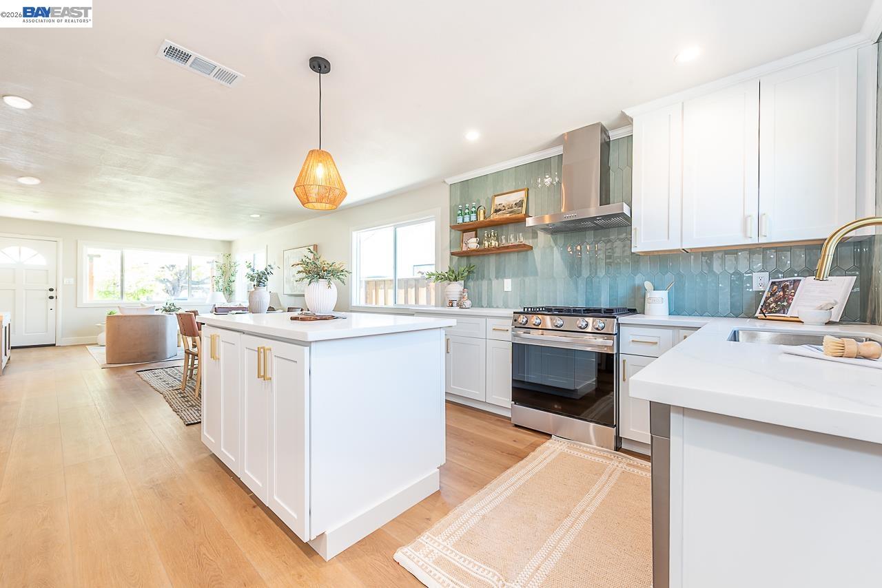 Detail Gallery Image 21 of 48 For 36120 Pizarro Dr, Fremont,  CA 94536 - 3 Beds | 2 Baths