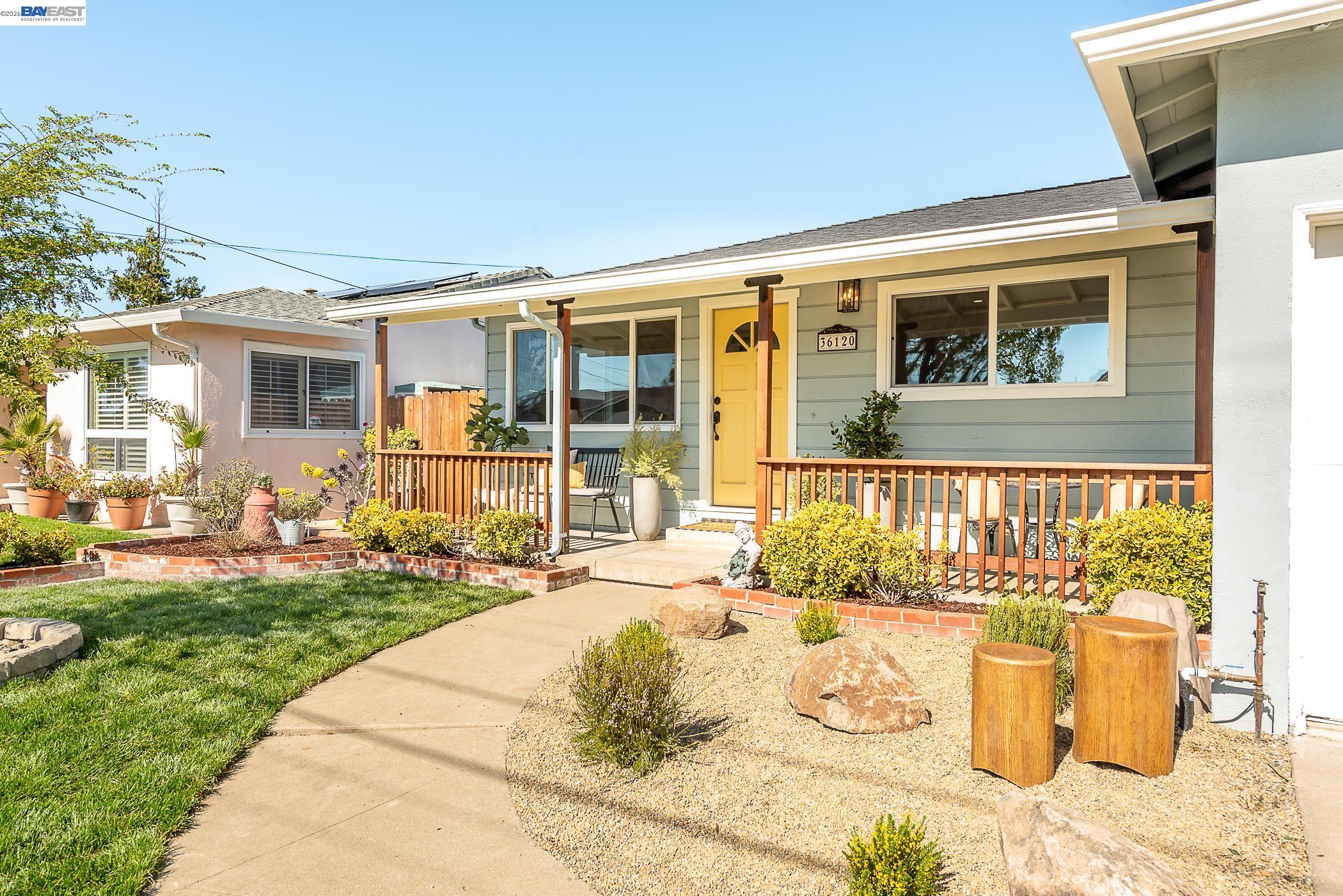 Detail Gallery Image 4 of 48 For 36120 Pizarro Dr, Fremont,  CA 94536 - 3 Beds | 2 Baths