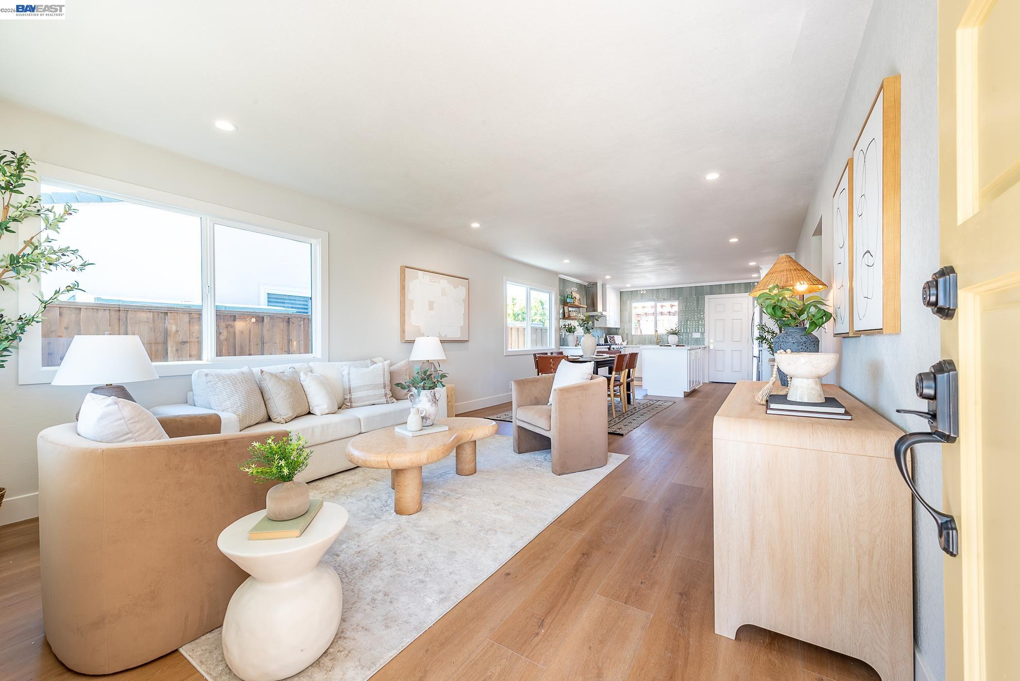 Detail Gallery Image 6 of 48 For 36120 Pizarro Dr, Fremont,  CA 94536 - 3 Beds | 2 Baths