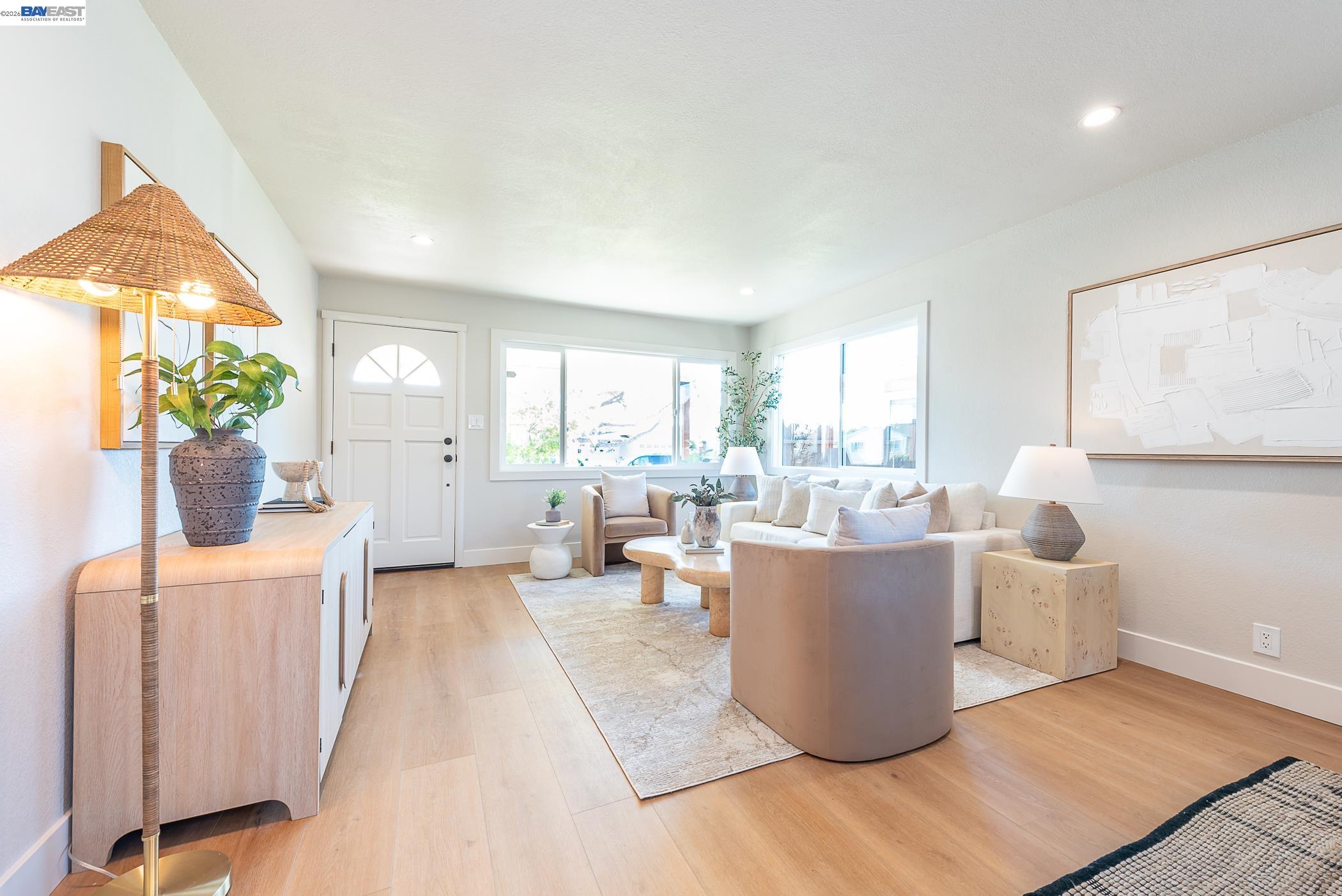 Detail Gallery Image 8 of 48 For 36120 Pizarro Dr, Fremont,  CA 94536 - 3 Beds | 2 Baths