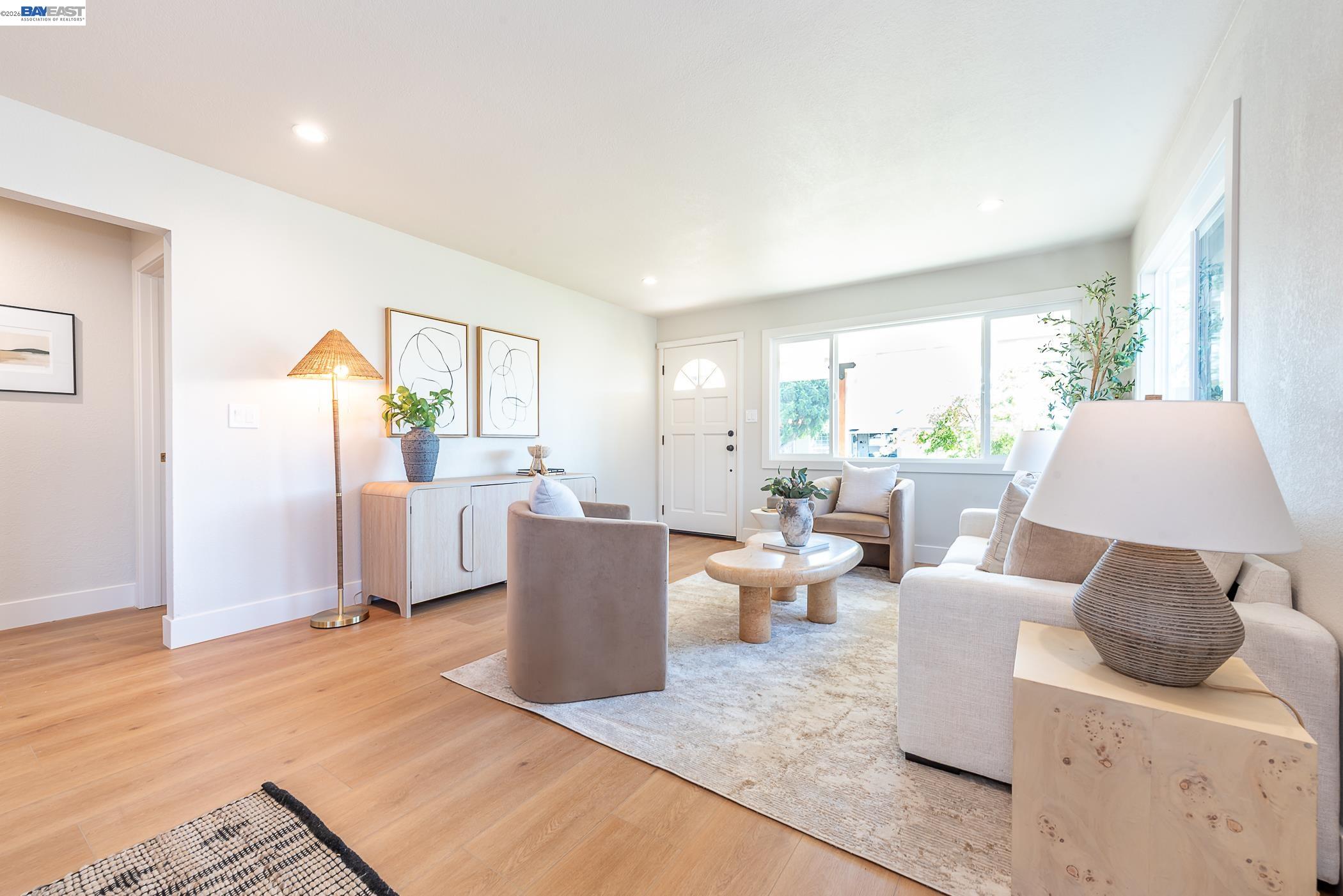 Detail Gallery Image 9 of 48 For 36120 Pizarro Dr, Fremont,  CA 94536 - 3 Beds | 2 Baths