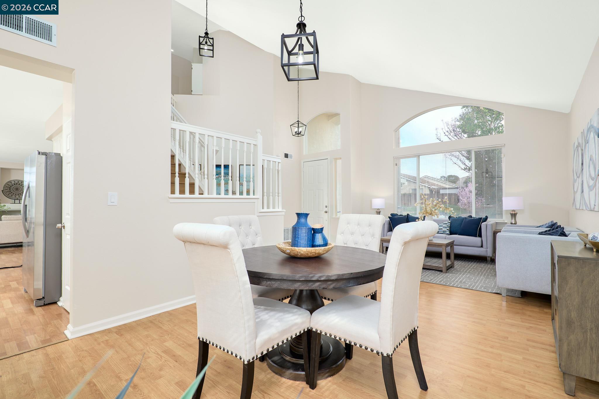 Detail Gallery Image 15 of 39 For 2512 Forty Niner Way, Antioch,  CA 94531 - 5 Beds | 3 Baths