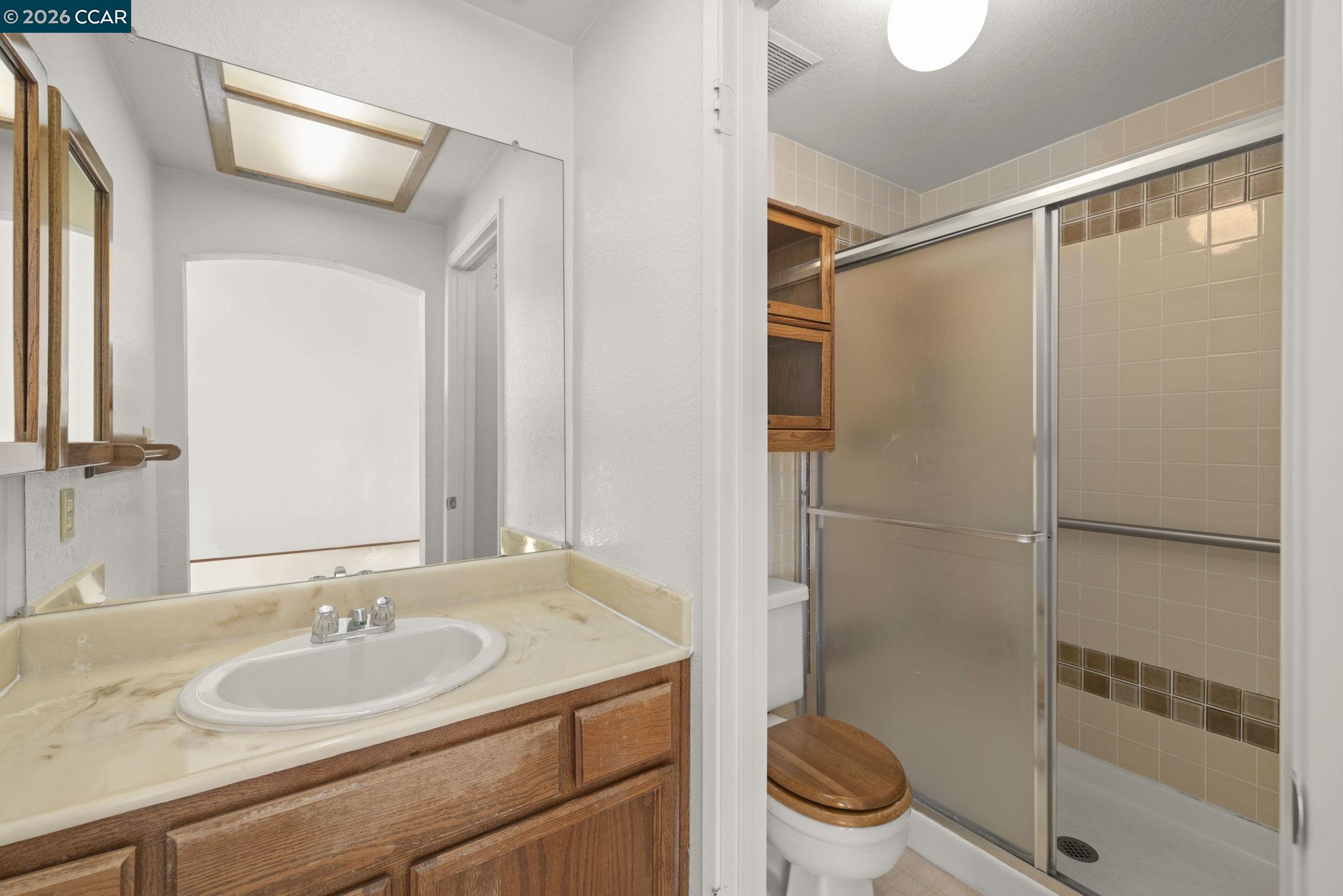 Detail Gallery Image 20 of 35 For 270 Willow Lake Dr, Martinez,  CA 94553 - 2 Beds | 2/1 Baths