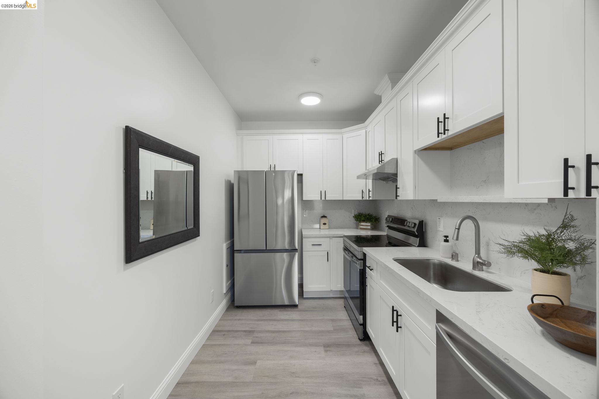 Detail Gallery Image 34 of 50 For 4737 Redding St, Oakland,  CA 94619 - 5 Beds | 6/1 Baths