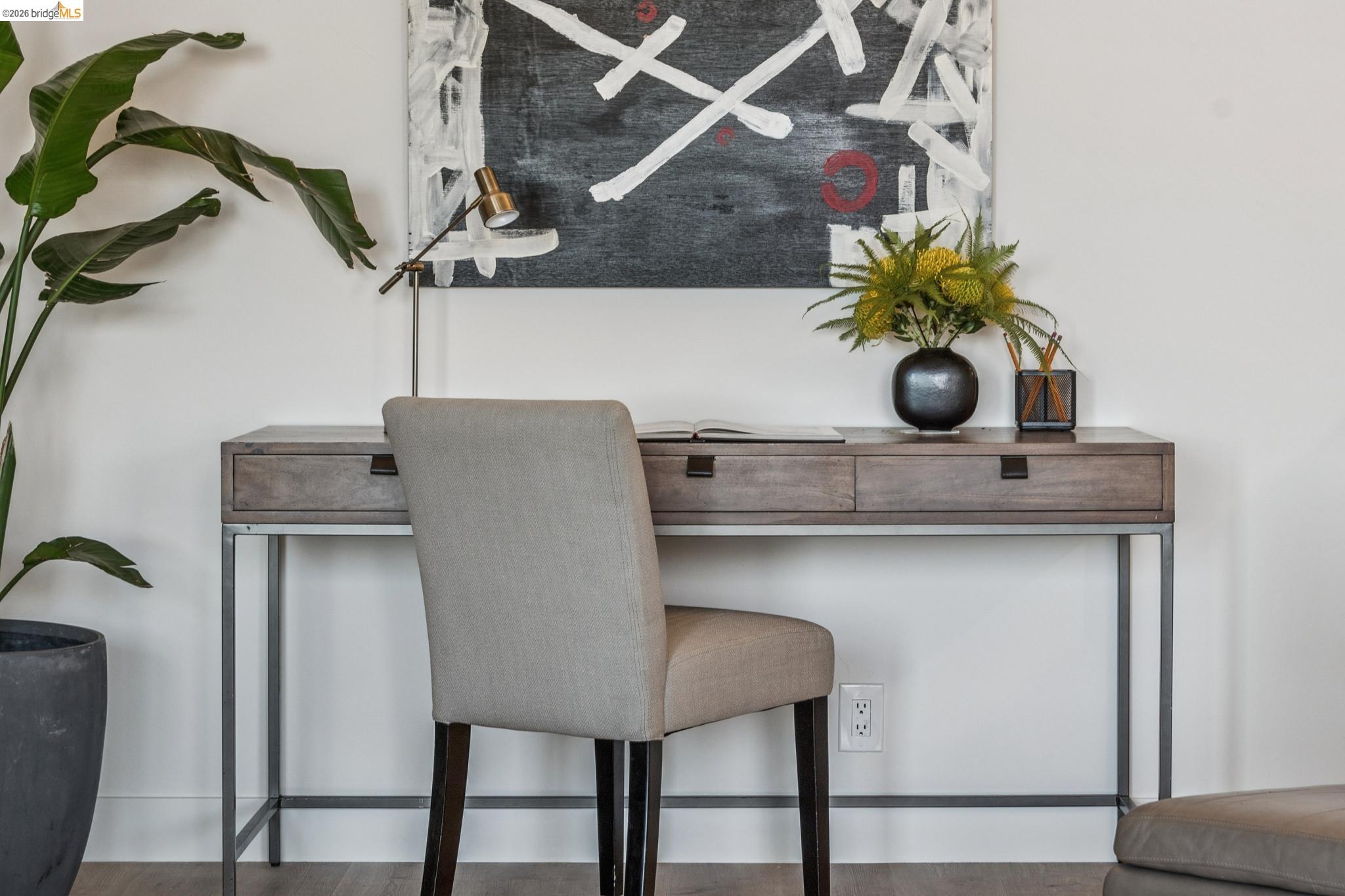 Detail Gallery Image 7 of 27 For 330 Vernon St #301,  Oakland,  CA 94610 - 2 Beds | 1 Baths