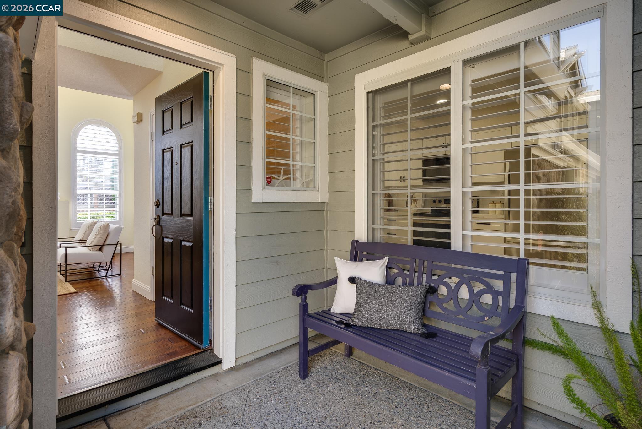 Photo #2: 41126127 Listing: Photo #2