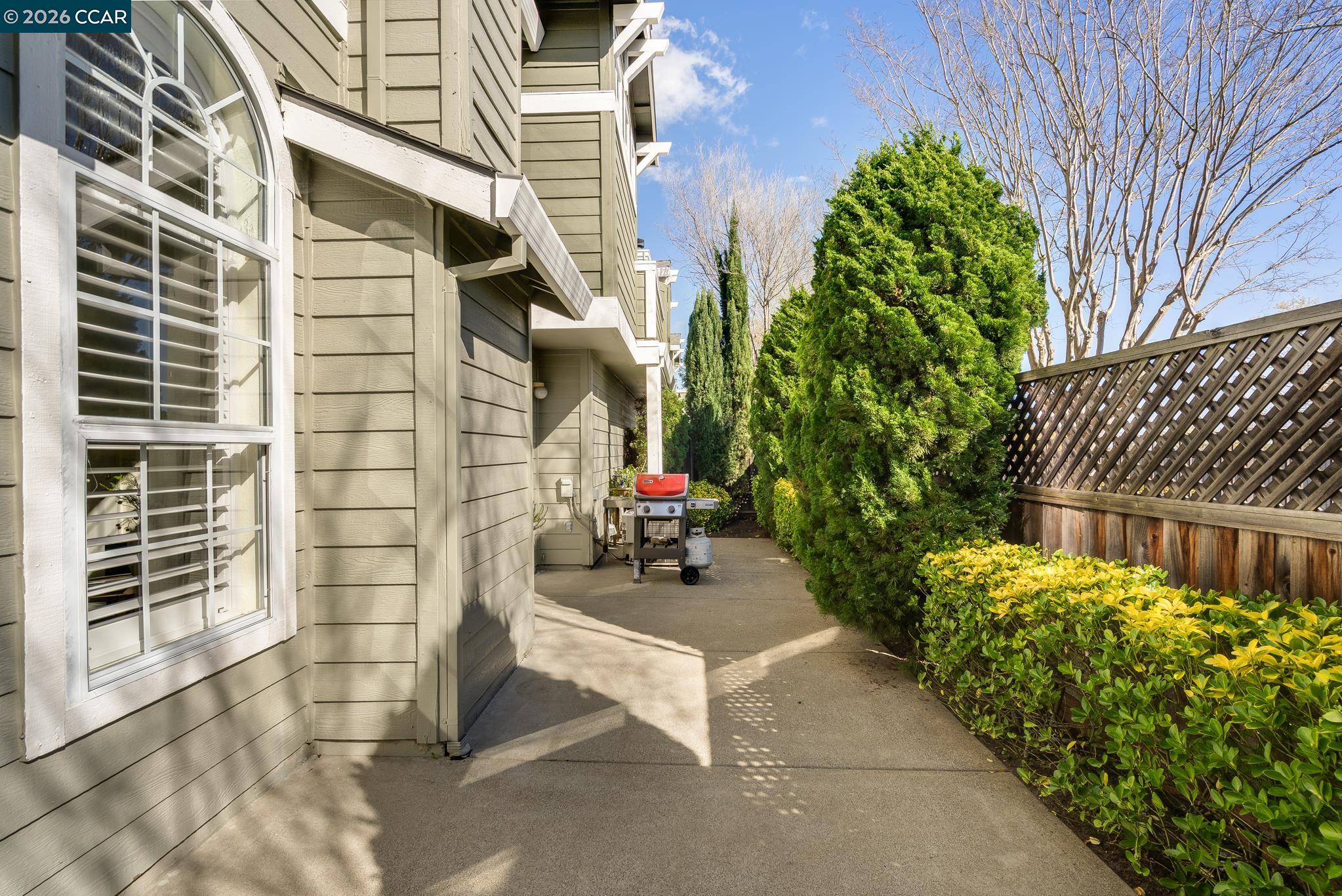 Photo #34: 41126127 Listing: Photo #34