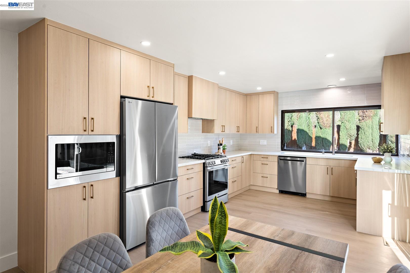 Detail Gallery Image 8 of 45 For 47768 Wabana St, Fremont,  CA 94539 - 4 Beds | 3 Baths