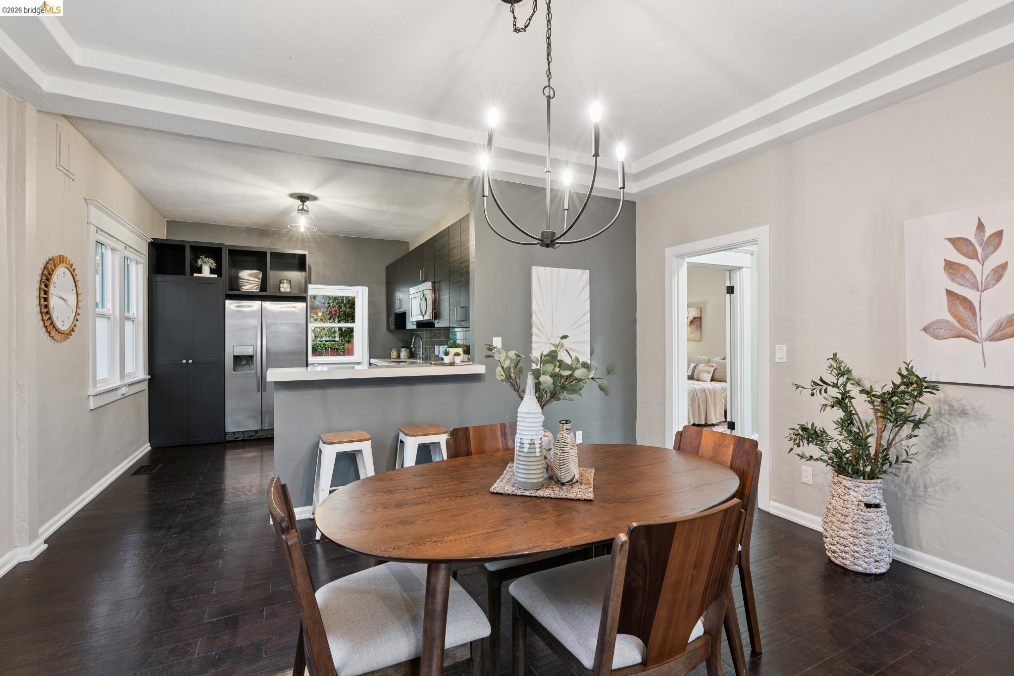 Detail Gallery Image 11 of 45 For 1092 Dwight Way, Berkeley,  CA 94710 - 2 Beds | 2 Baths