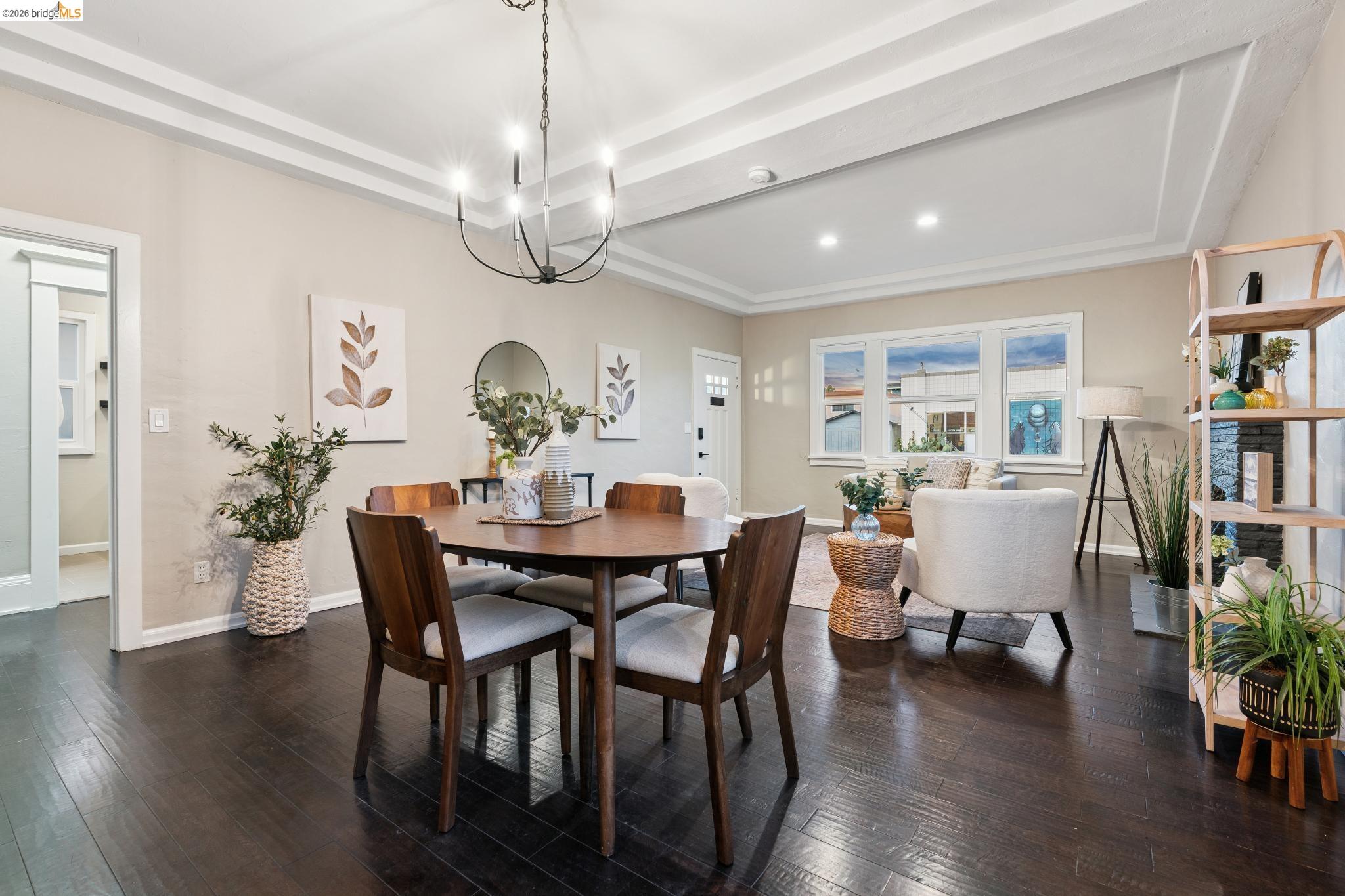 Detail Gallery Image 12 of 45 For 1092 Dwight Way, Berkeley,  CA 94710 - 2 Beds | 2 Baths