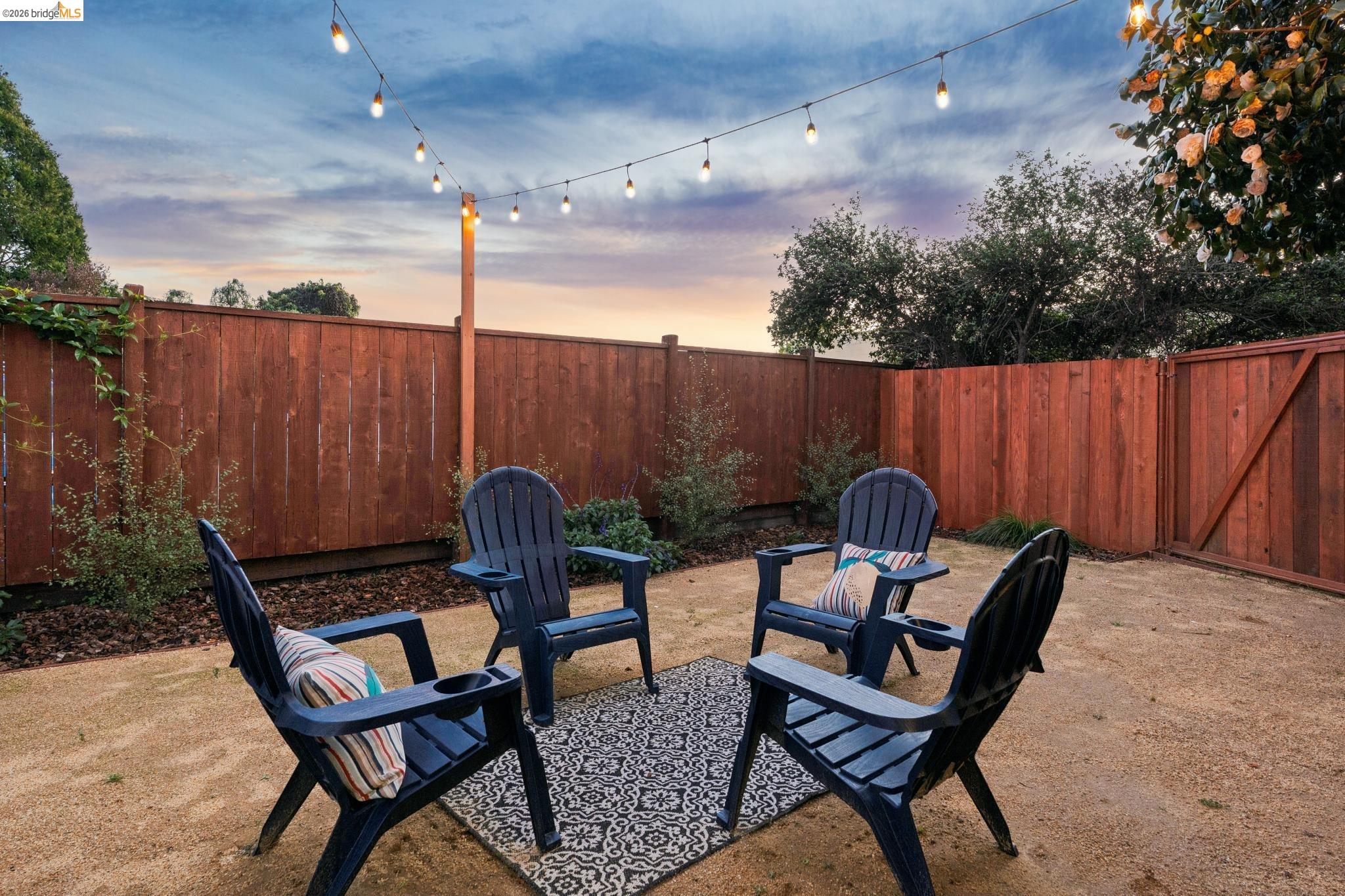 Detail Gallery Image 43 of 45 For 1092 Dwight Way, Berkeley,  CA 94710 - 2 Beds | 2 Baths