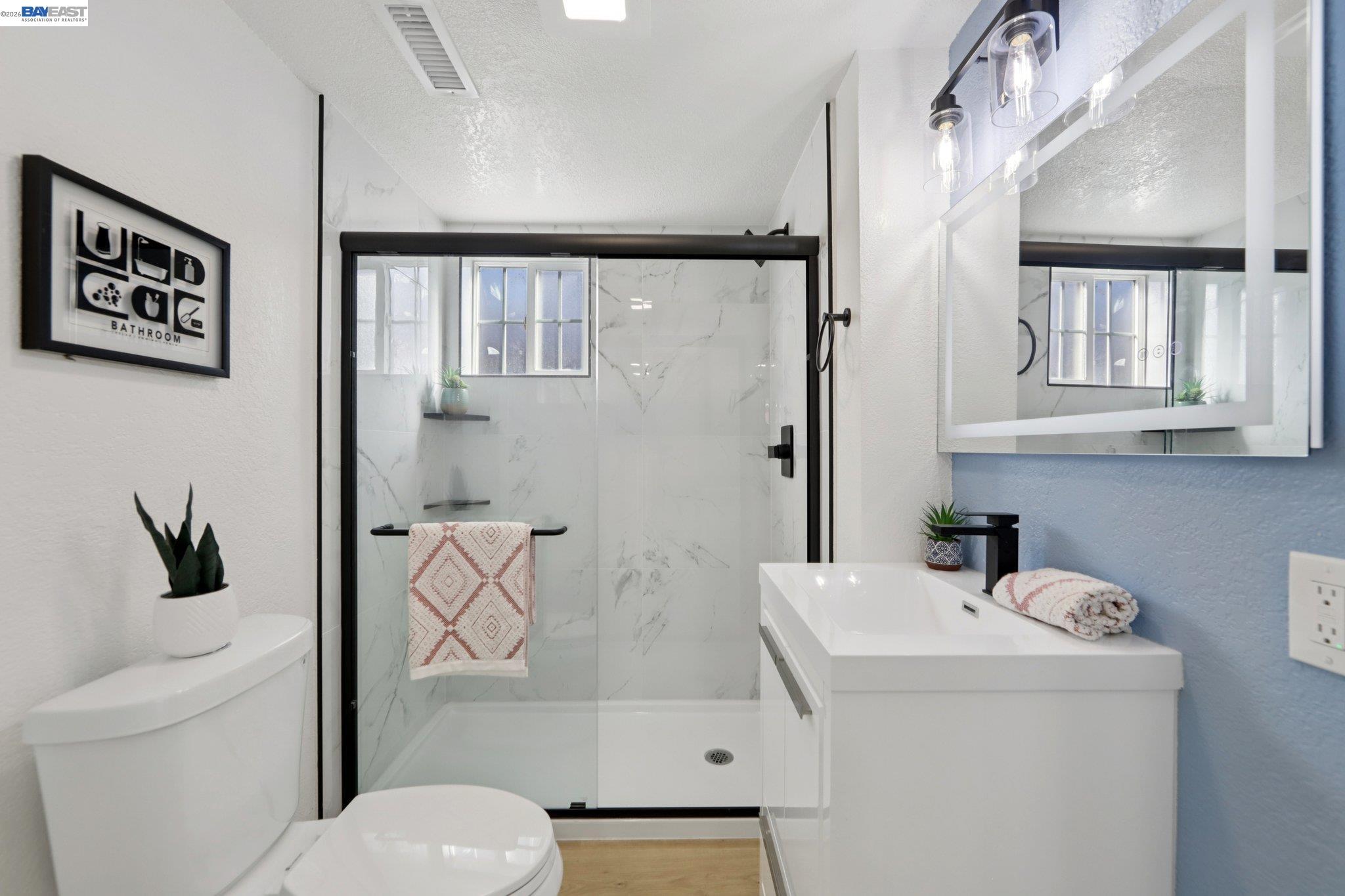 Detail Gallery Image 17 of 37 For 41330 Roberts Ave, Fremont,  CA 94538 - 5 Beds | 3 Baths