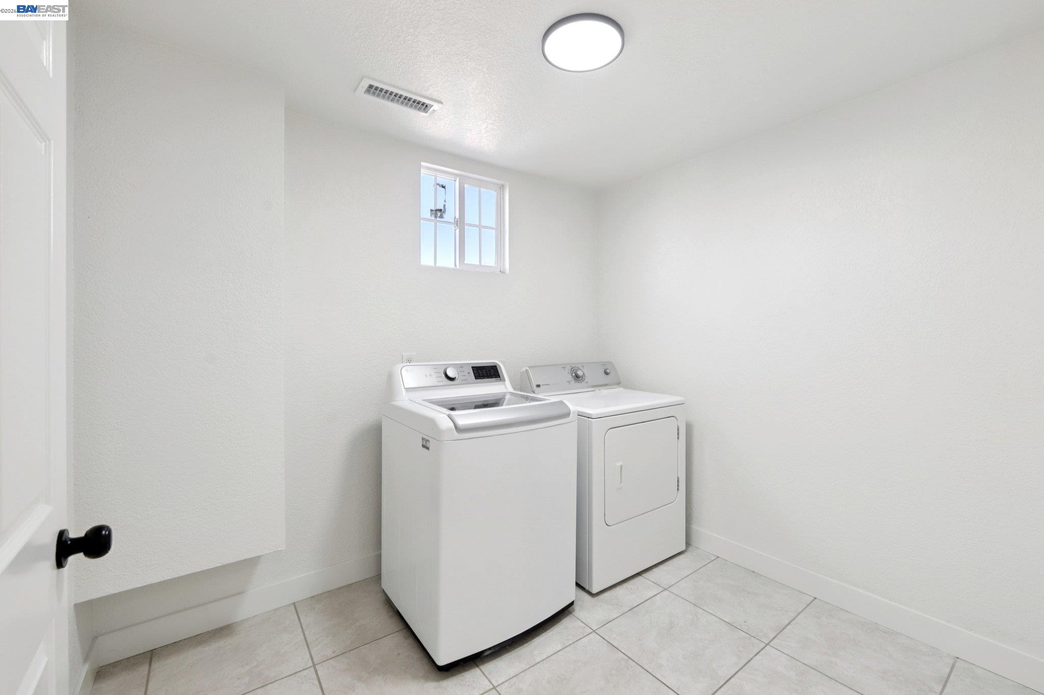 Detail Gallery Image 21 of 34 For 41330 Roberts Ave, Fremont,  CA 94538 - 5 Beds | 3 Baths