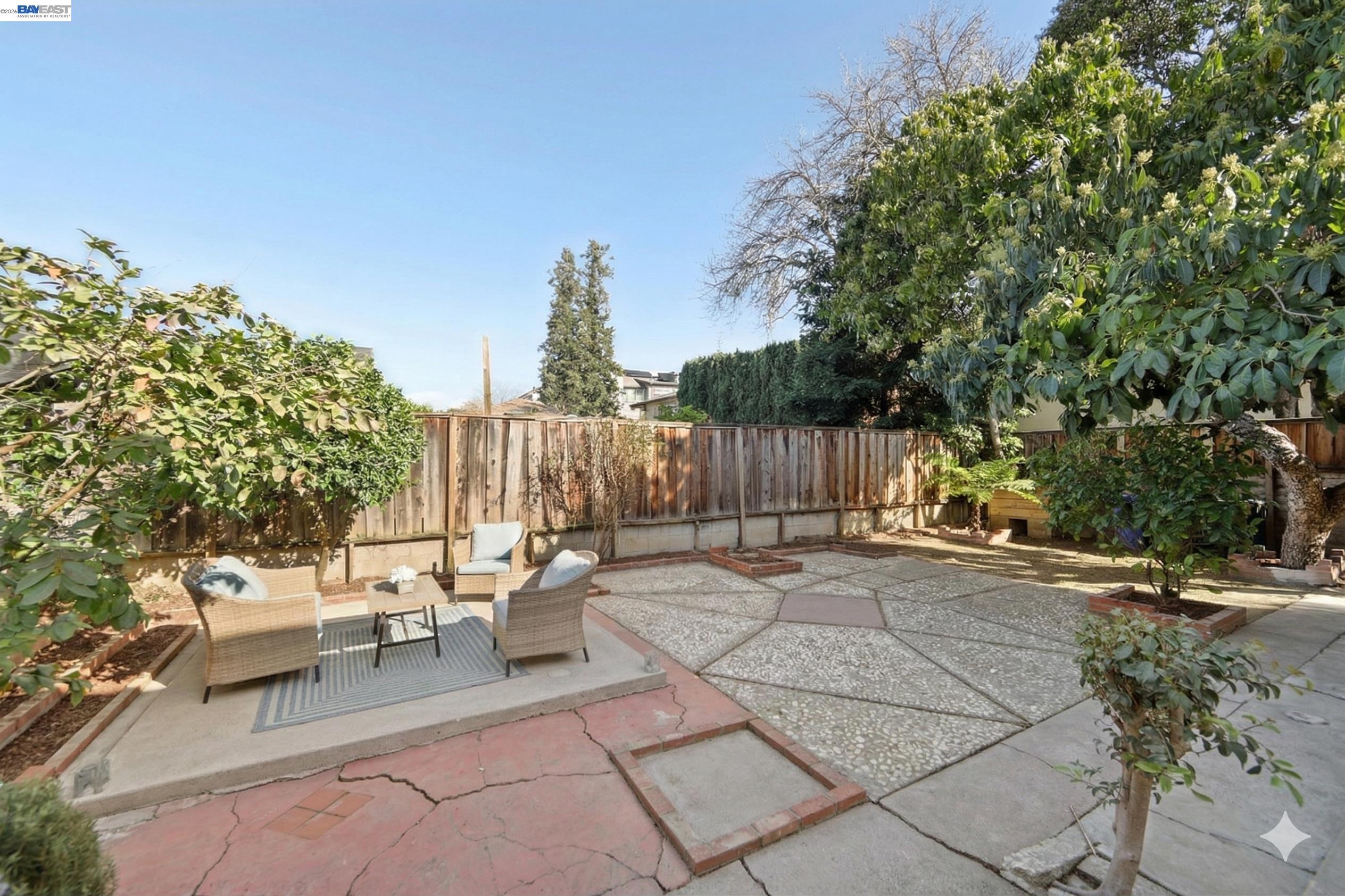 Detail Gallery Image 27 of 37 For 41330 Roberts Ave, Fremont,  CA 94538 - 5 Beds | 3 Baths