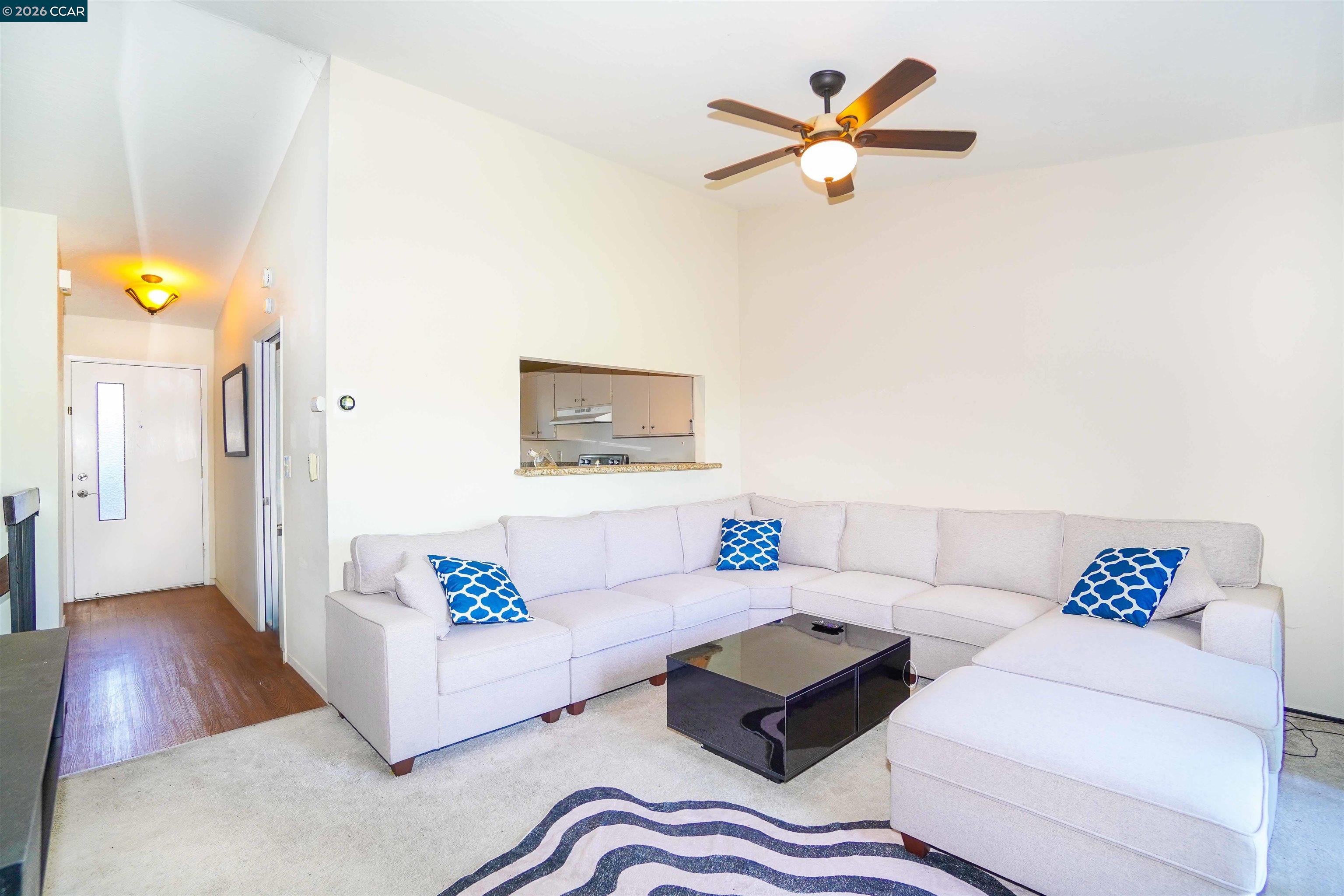 Photo #9: 41126134 Listing: Photo #9