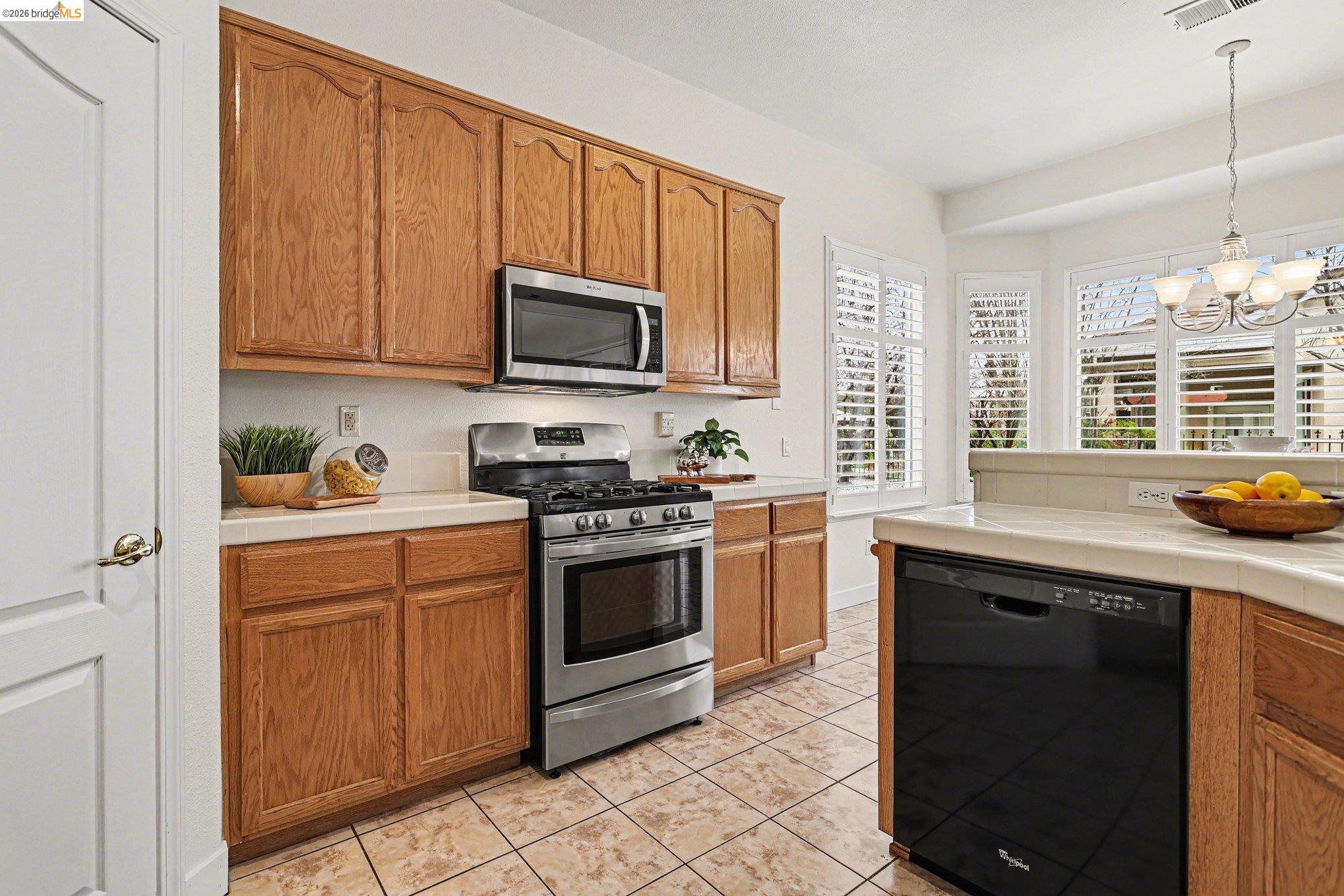 Detail Gallery Image 13 of 31 For 1014 Centennial Dr, Brentwood,  CA 94513-6981 - 2 Beds | 2 Baths