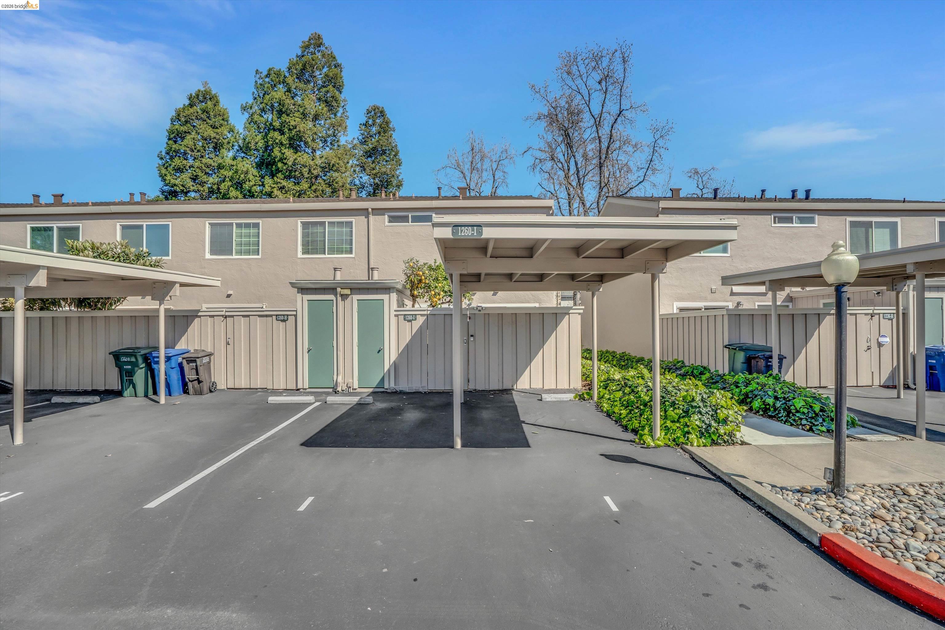 Detail Gallery Image 20 of 20 For 1260 Pine Creek Way #I,  Concord,  CA 94520 - 2 Beds | 1/1 Baths