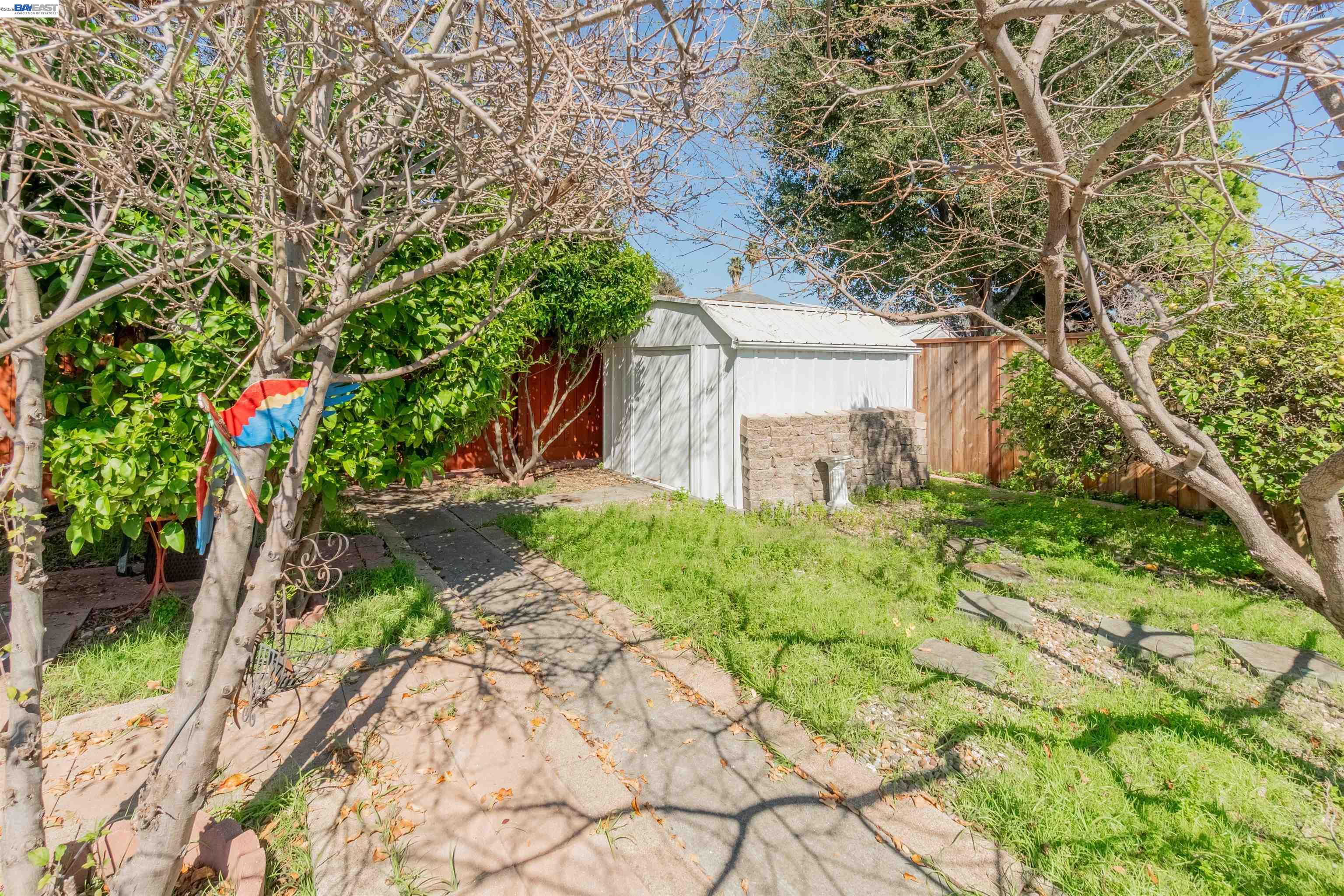 Detail Gallery Image 27 of 31 For 308 Elsie Ave, San Leandro,  CA 94577 - 3 Beds | 1/1 Baths